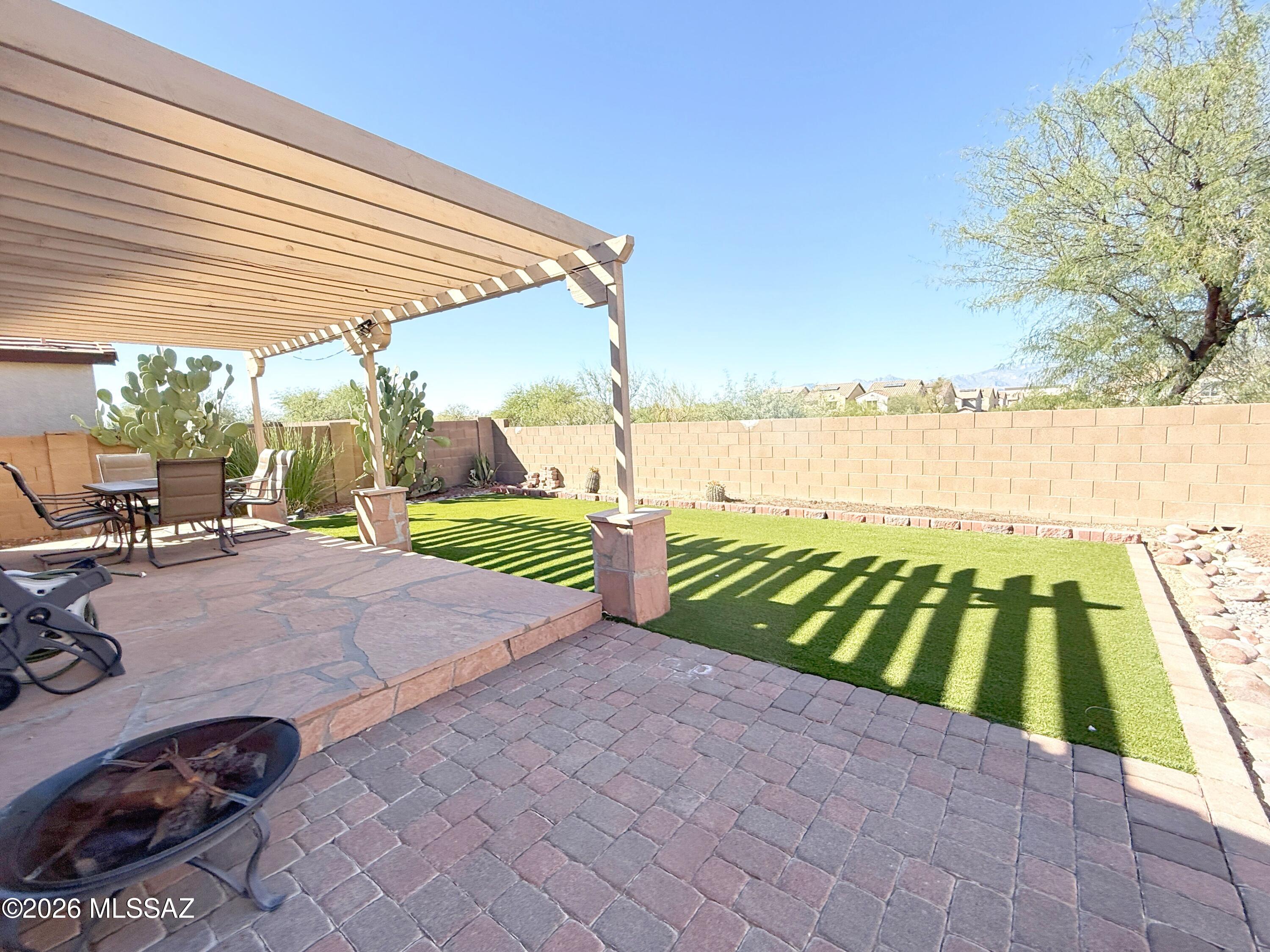 Mesquite Ranch (1-619) - Residential Lease