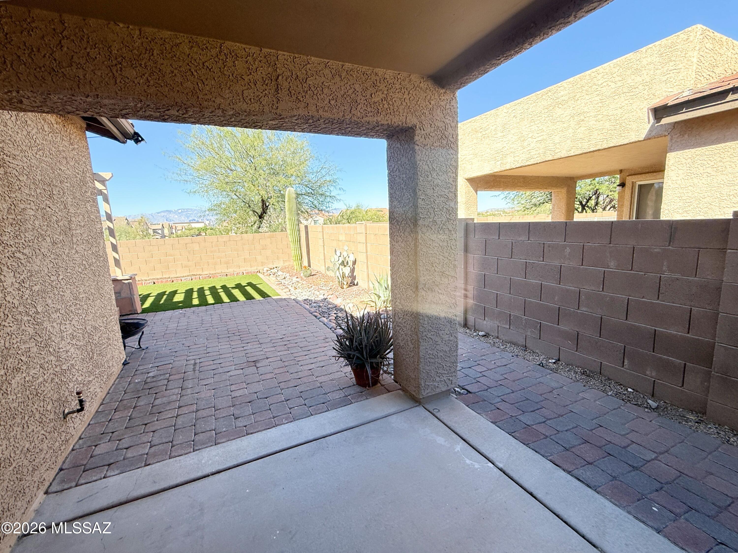 Mesquite Ranch (1-619) - Residential Lease