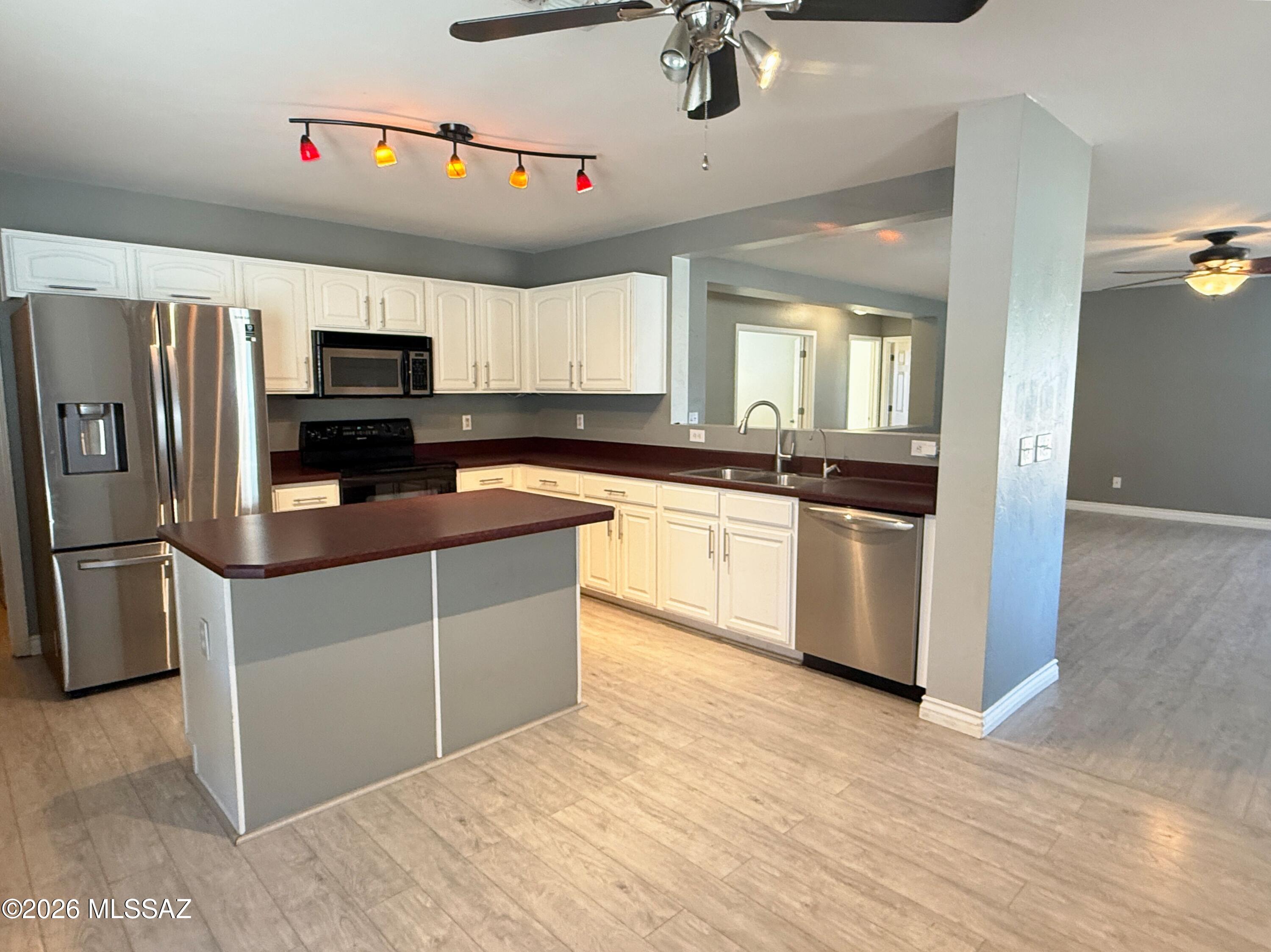 Mesquite Ranch (1-619) - Residential Lease