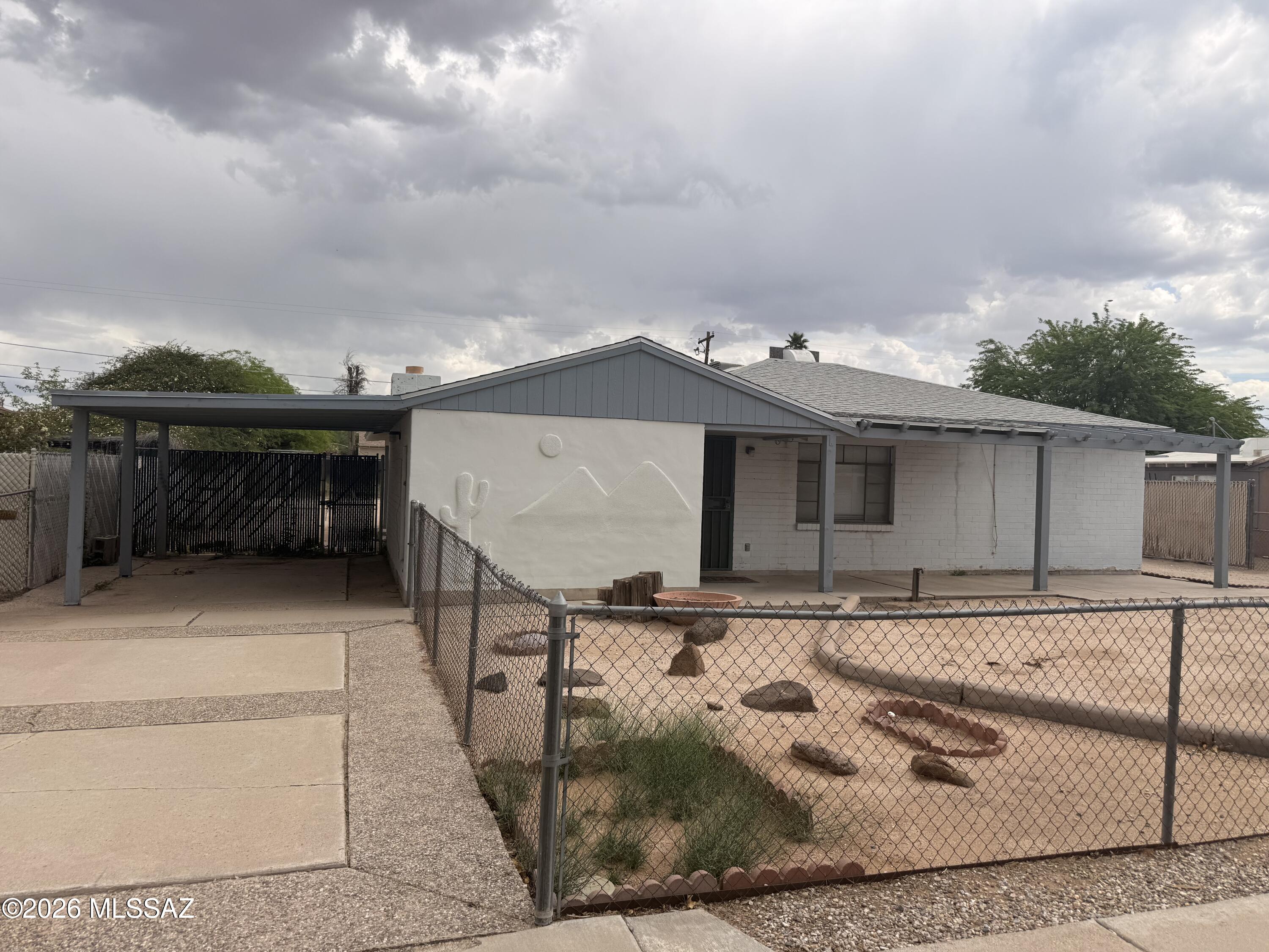 Country Club Park - Residential