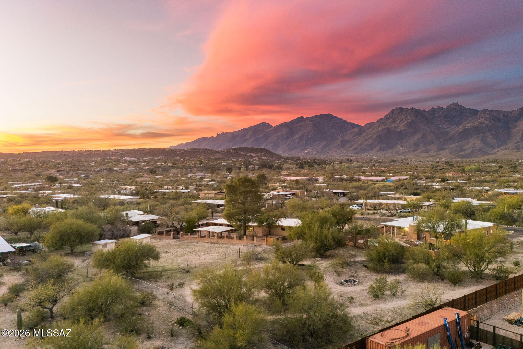 Tres Lomas (1-147) - Residential