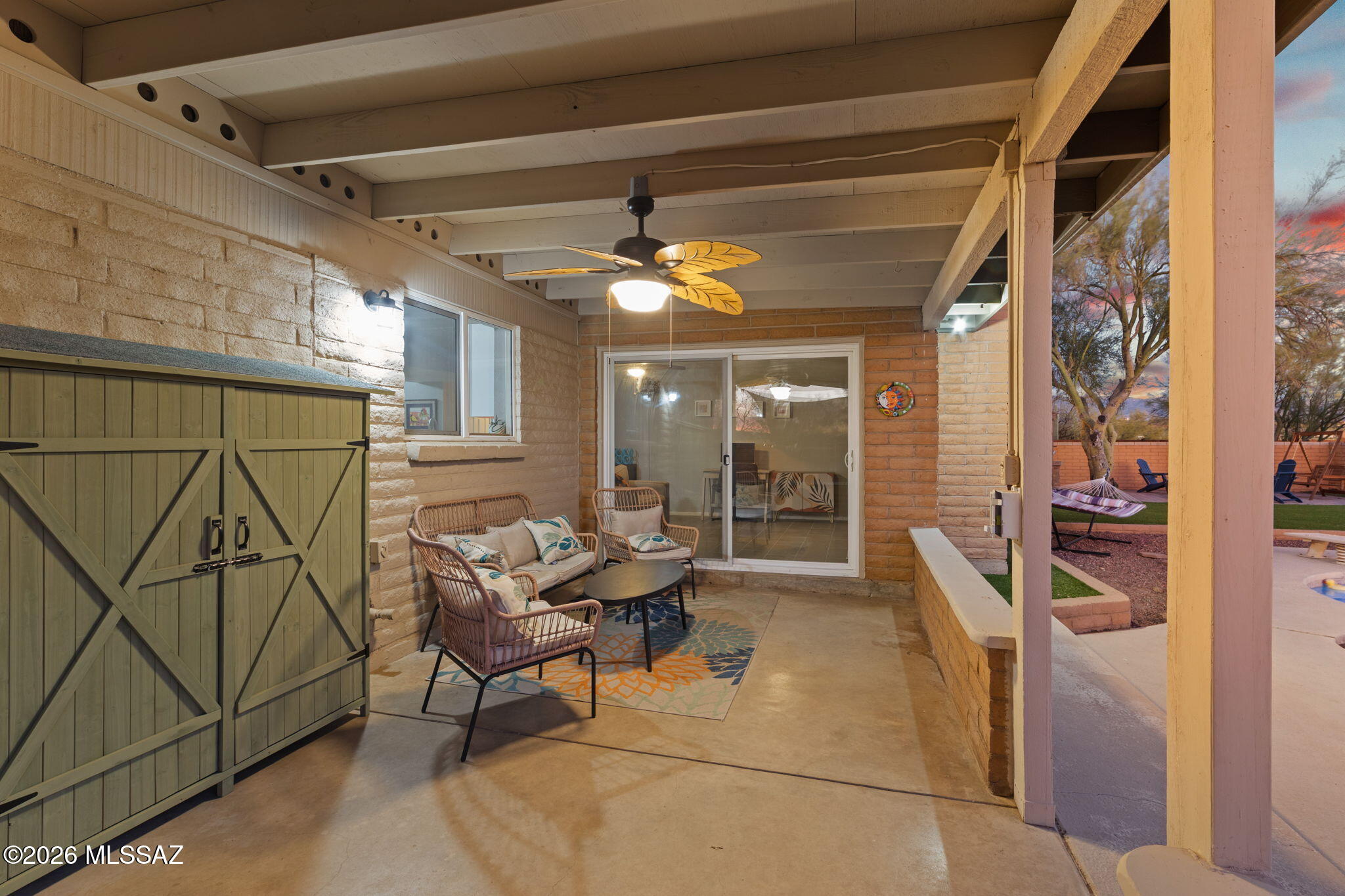 Tres Lomas (1-147) - Residential