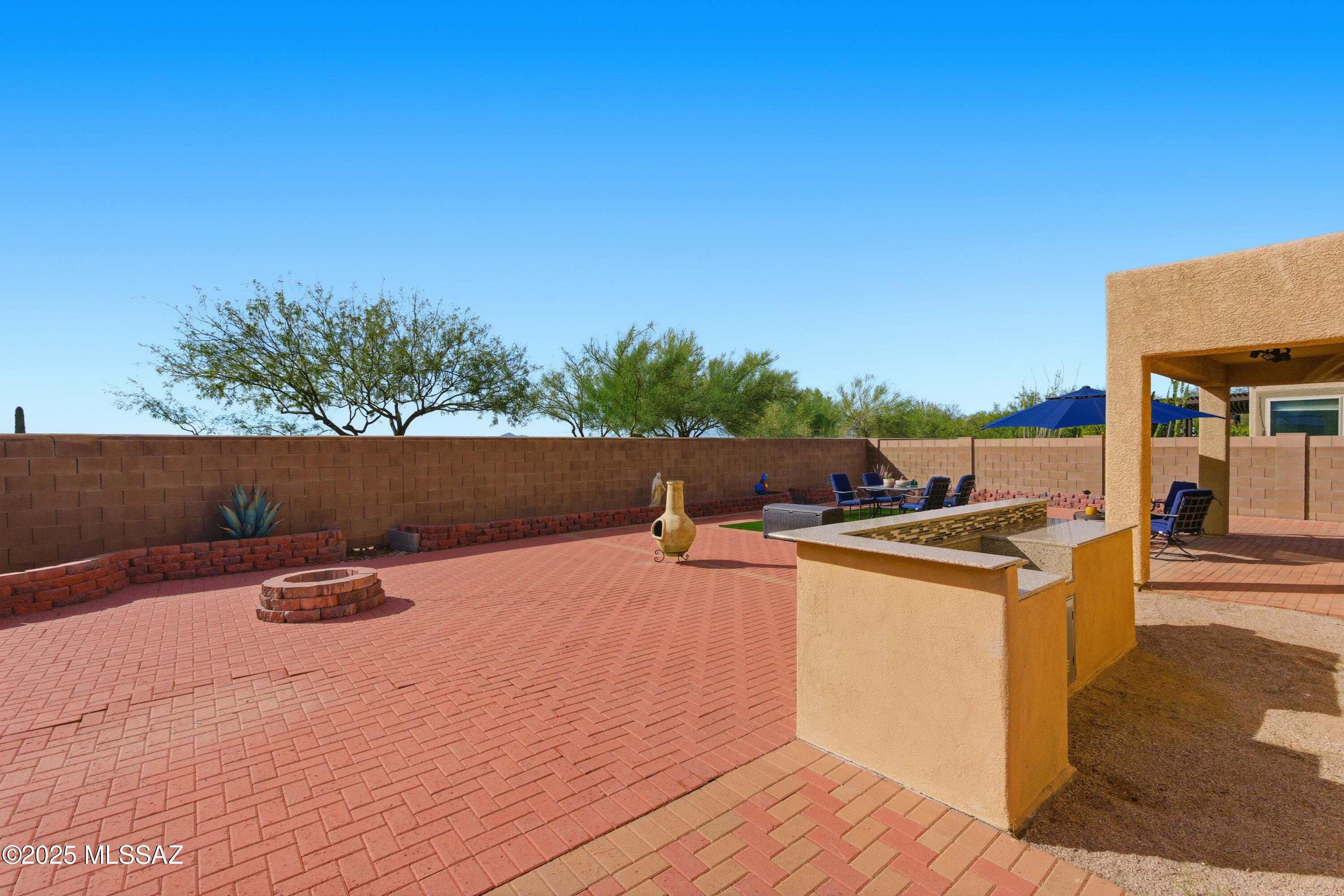 Rancho Vistoso NGHB 10 PCLS S,U & V - Residential