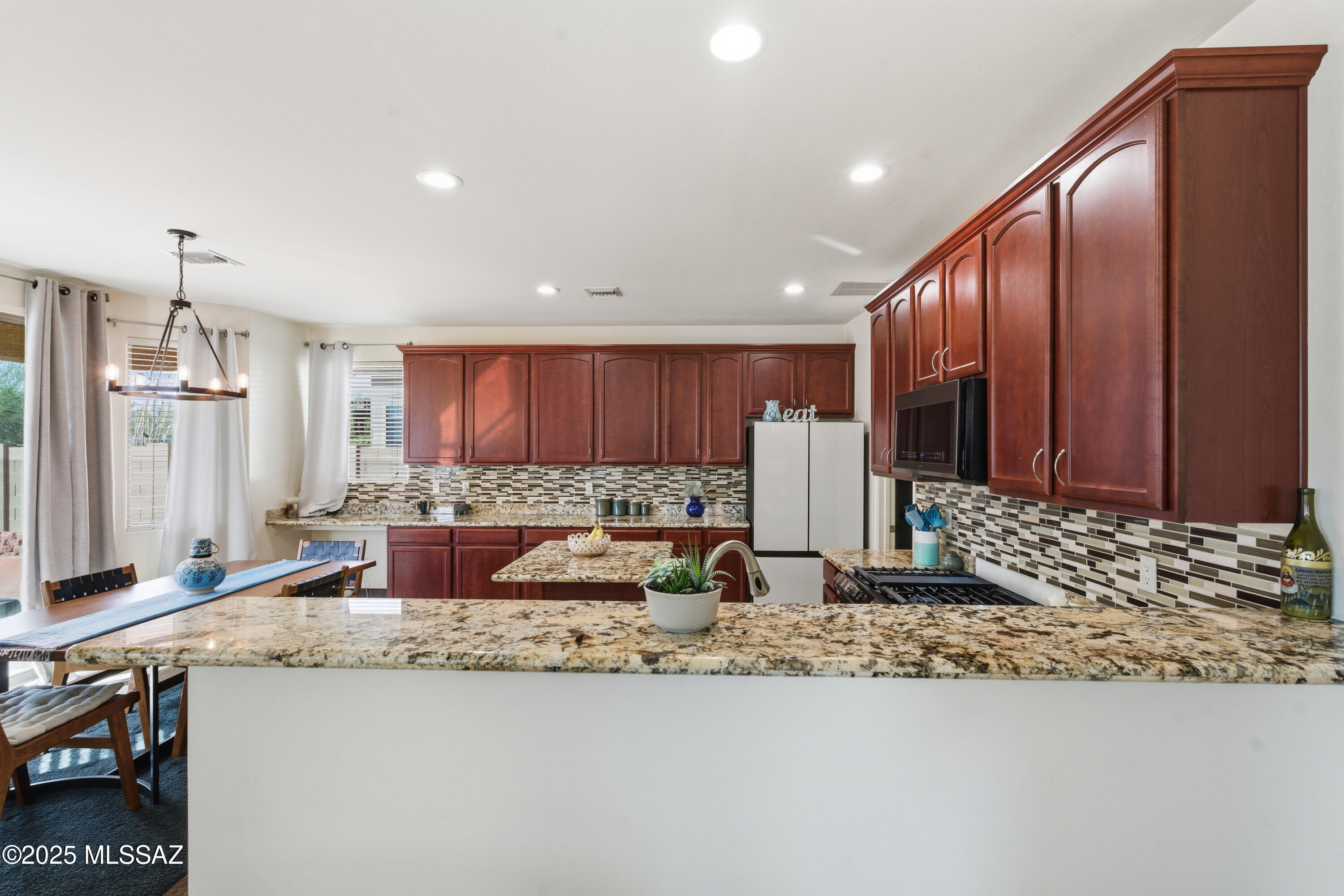 Rancho Vistoso NGHB 10 PCLS S,U & V - Residential