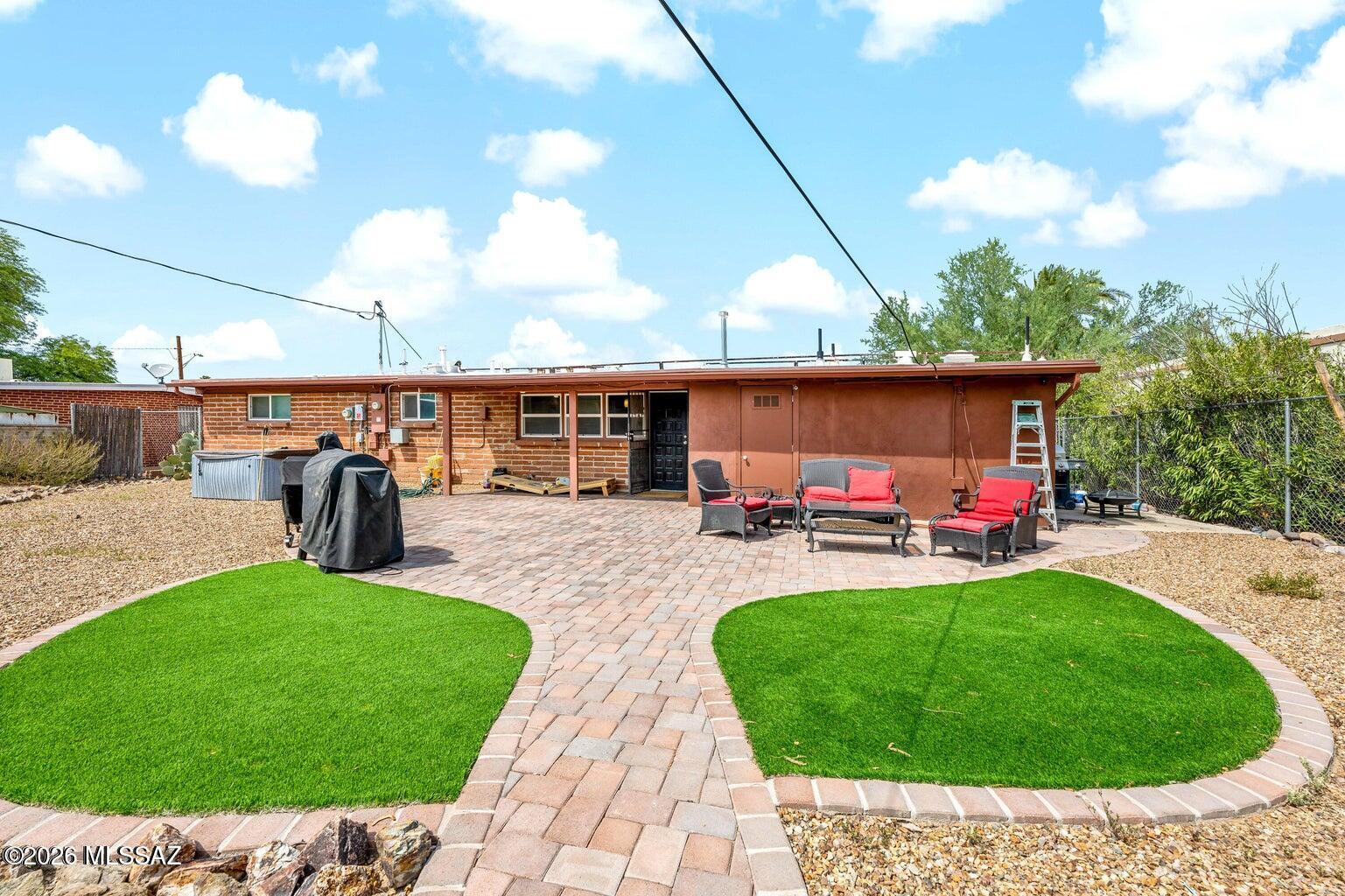 Jefferson Park Addition - Residential Lease