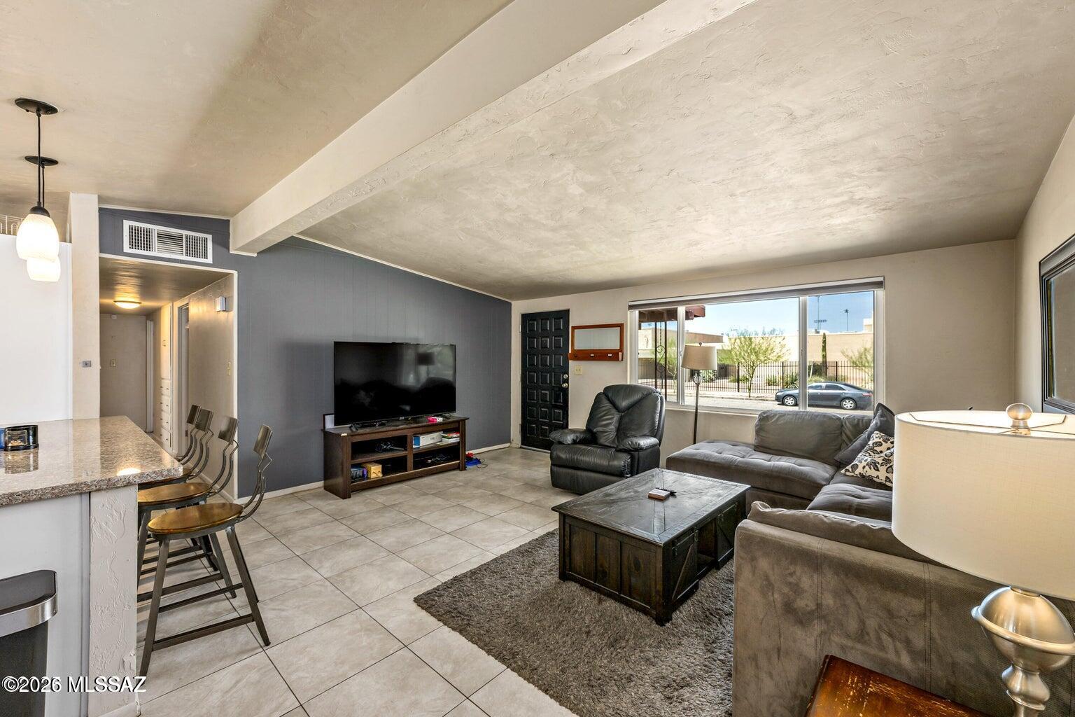 Jefferson Park Addition - Residential Lease