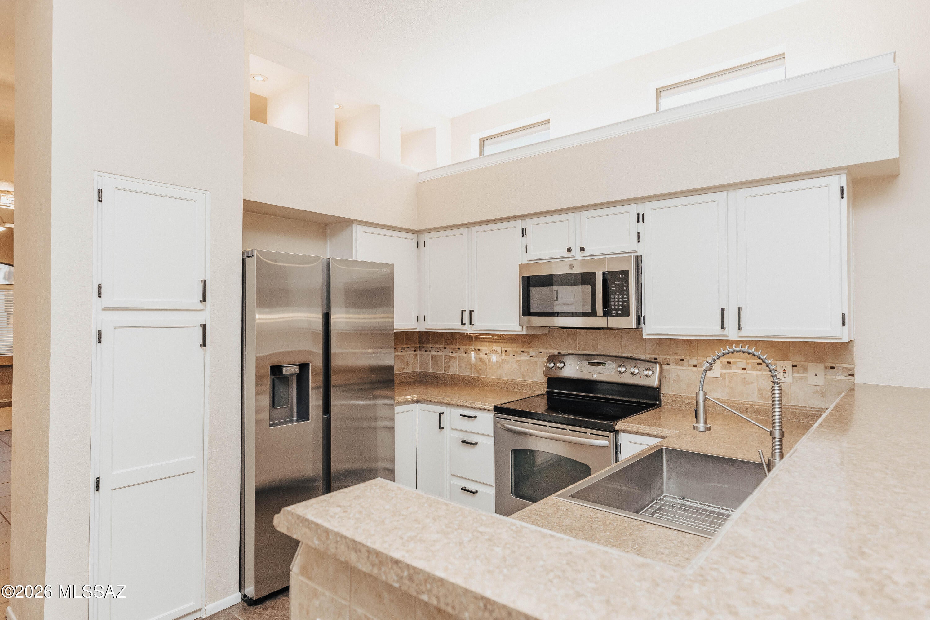 Elliott Homes At Rita Ranch (1-521) - Residential