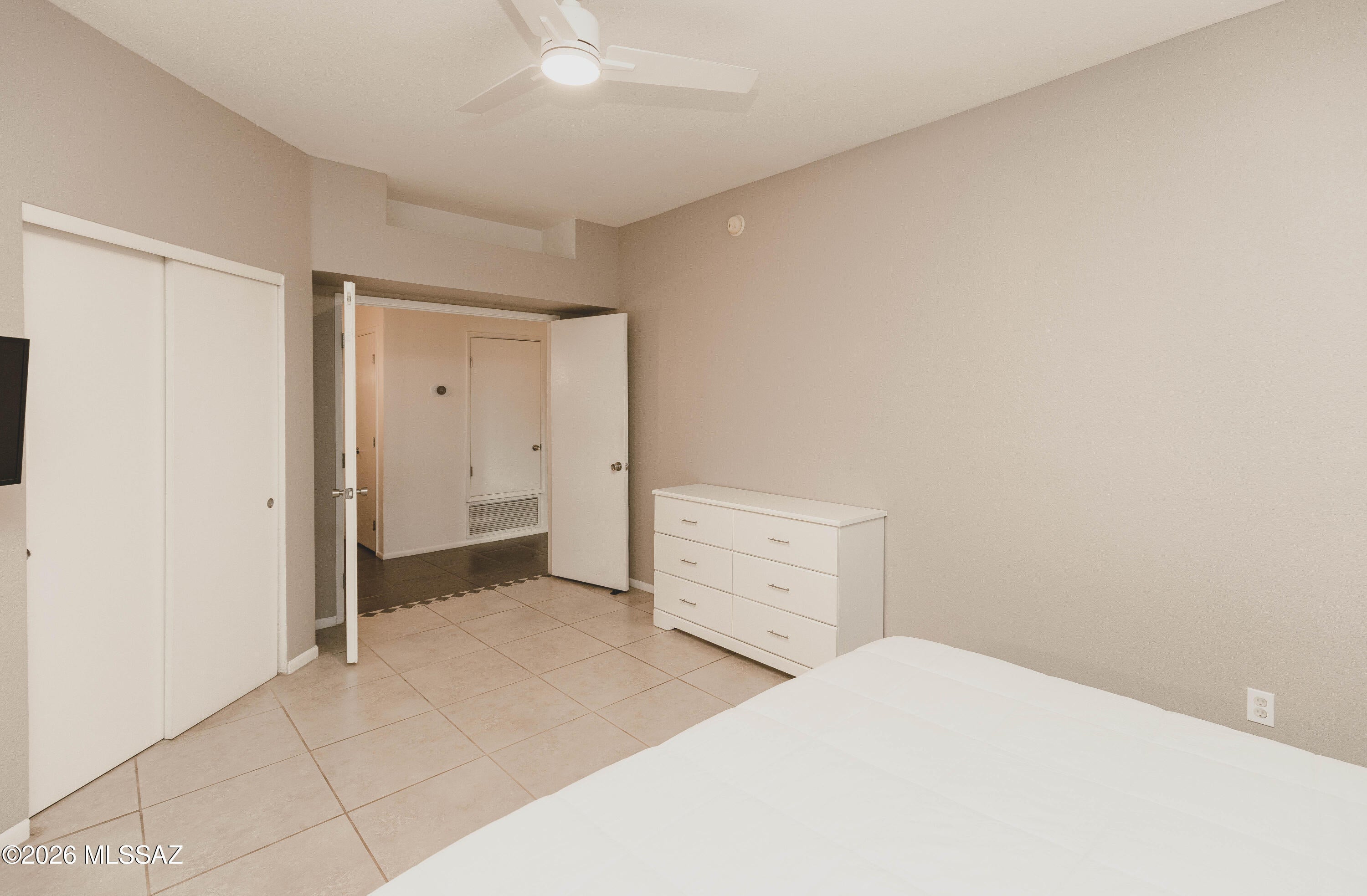 Elliott Homes At Rita Ranch (1-521) - Residential