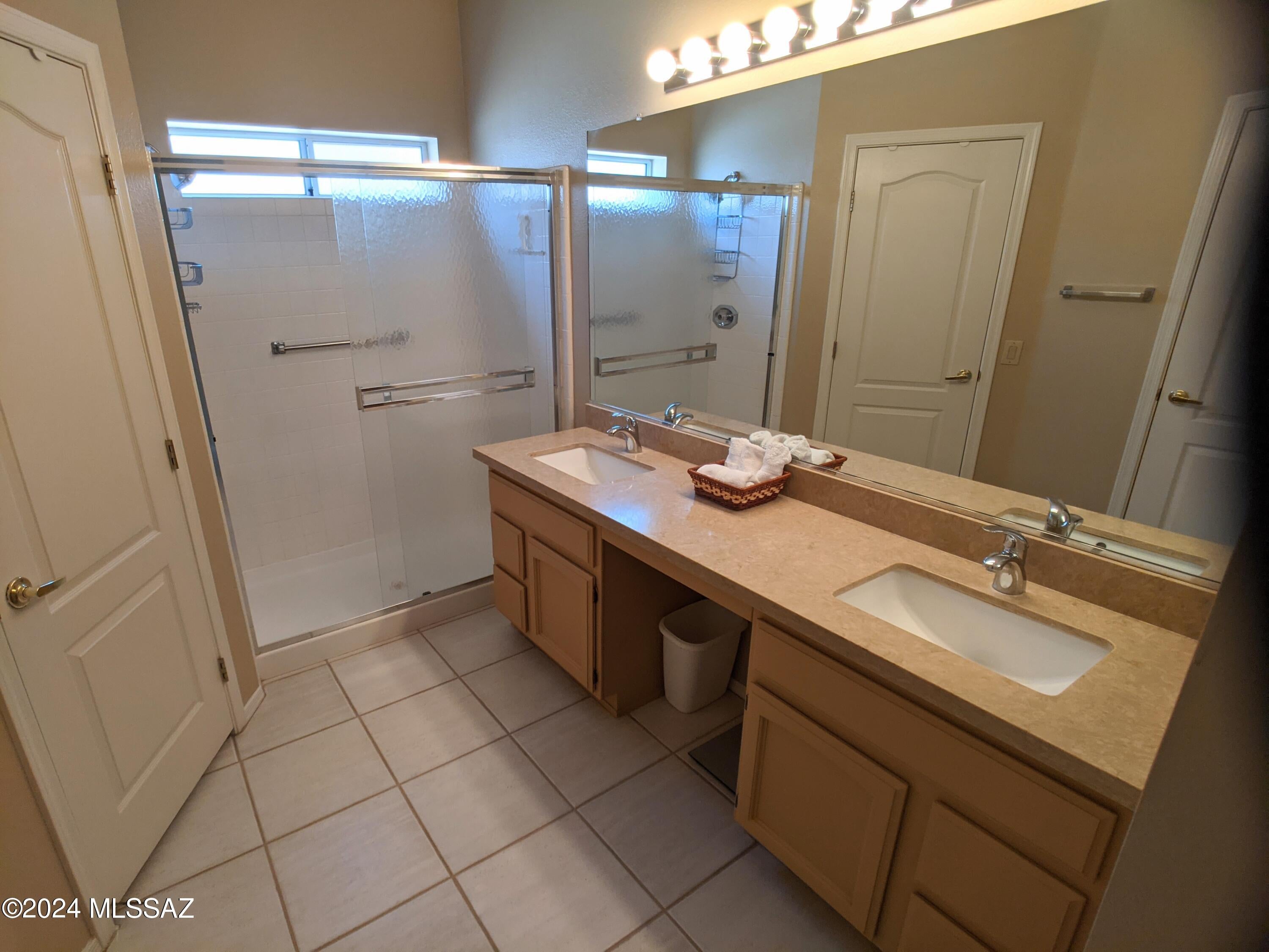 Saddlebrooke - Residential Lease