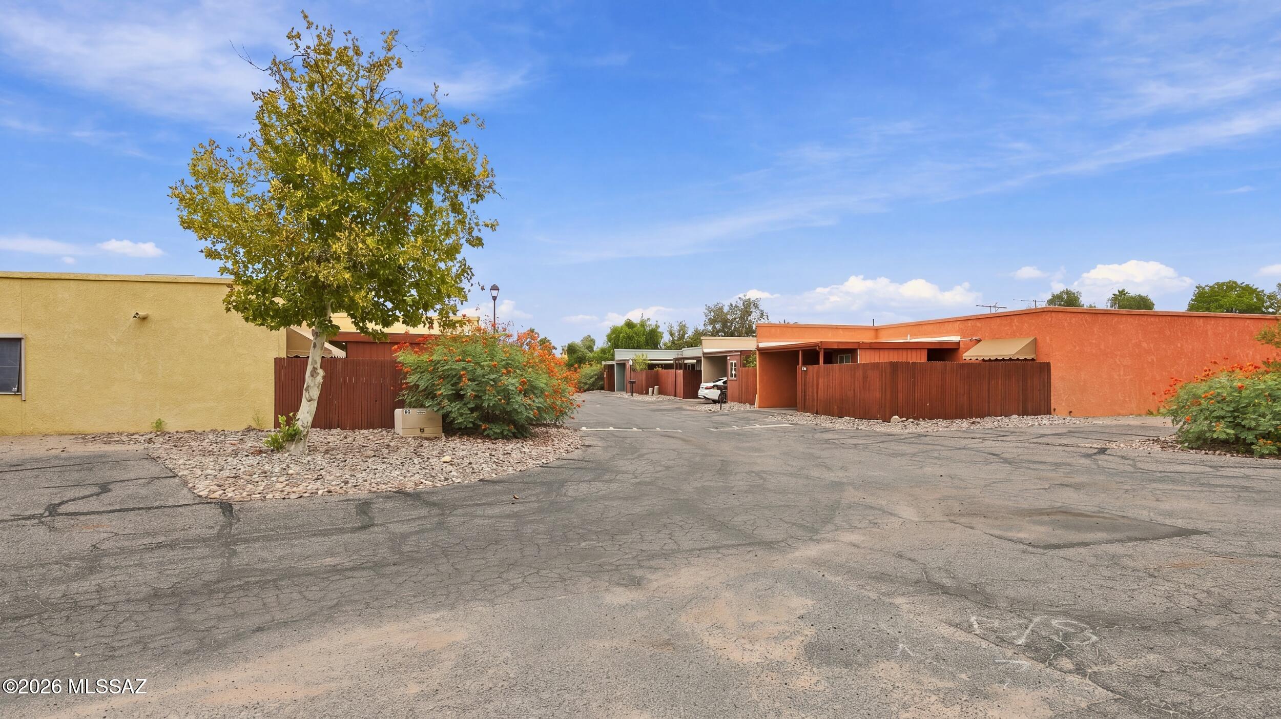 Spanish Meadows Twnhss (1-105) - Residential