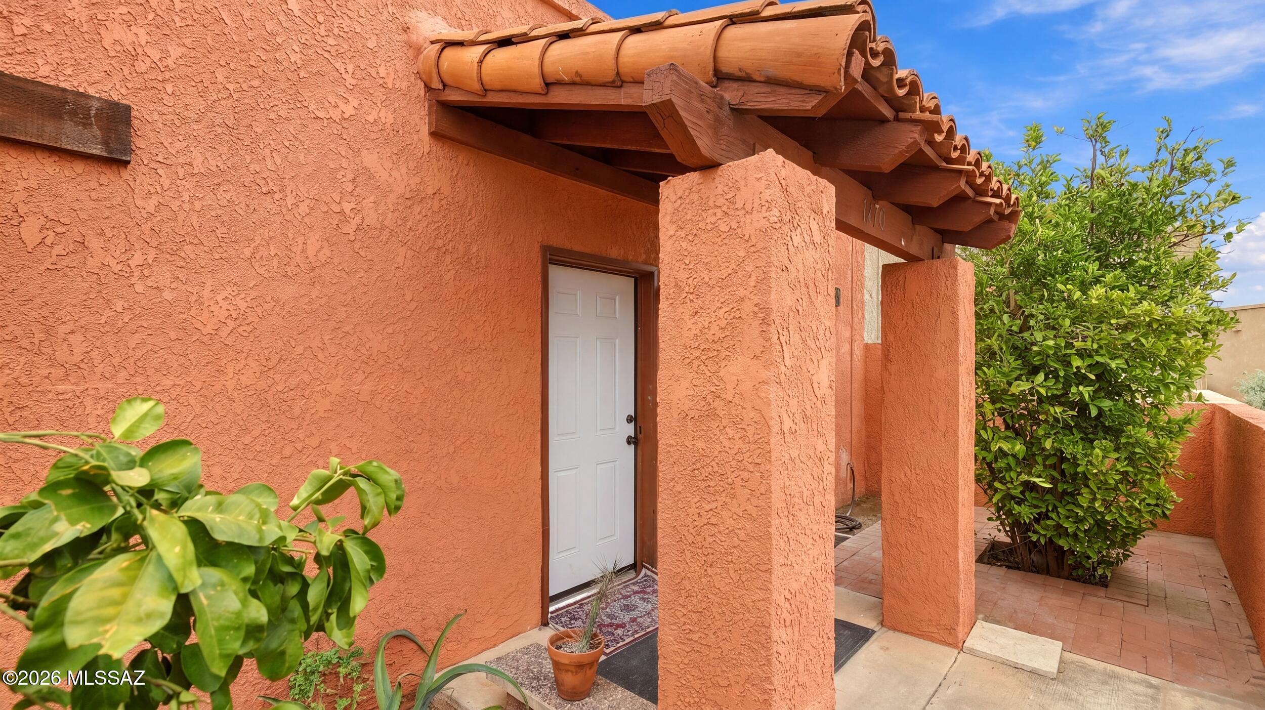 Spanish Meadows Twnhss (1-105) - Residential