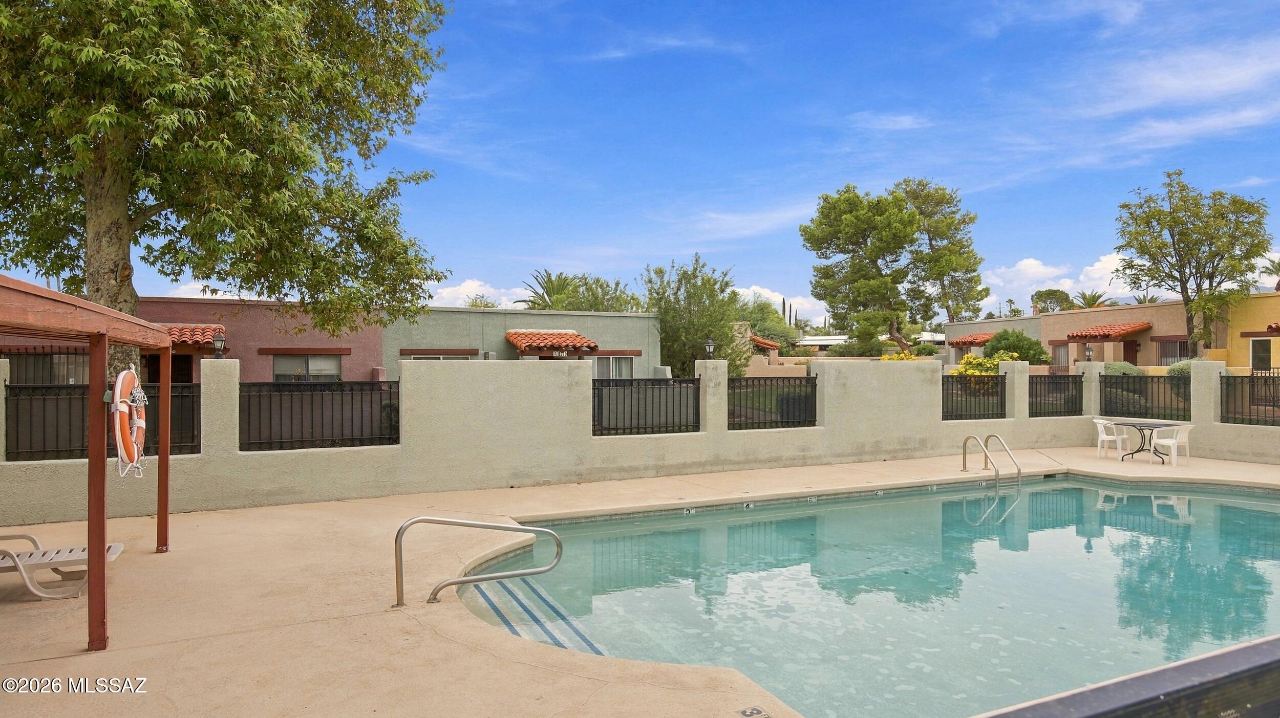 Spanish Meadows Twnhss (1-105) - Residential