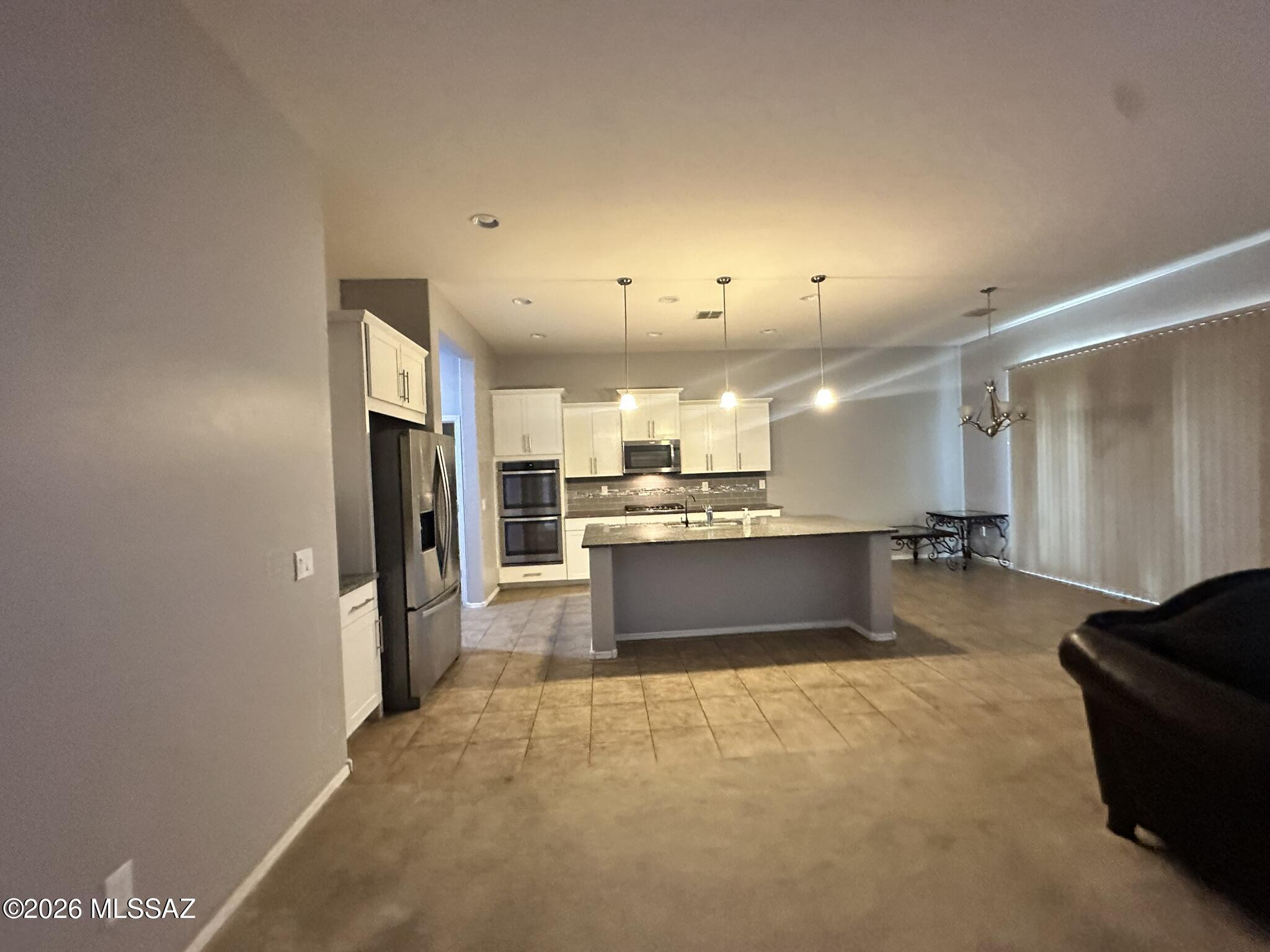 Silverbell West R-10 SQ20140800103 - Residential