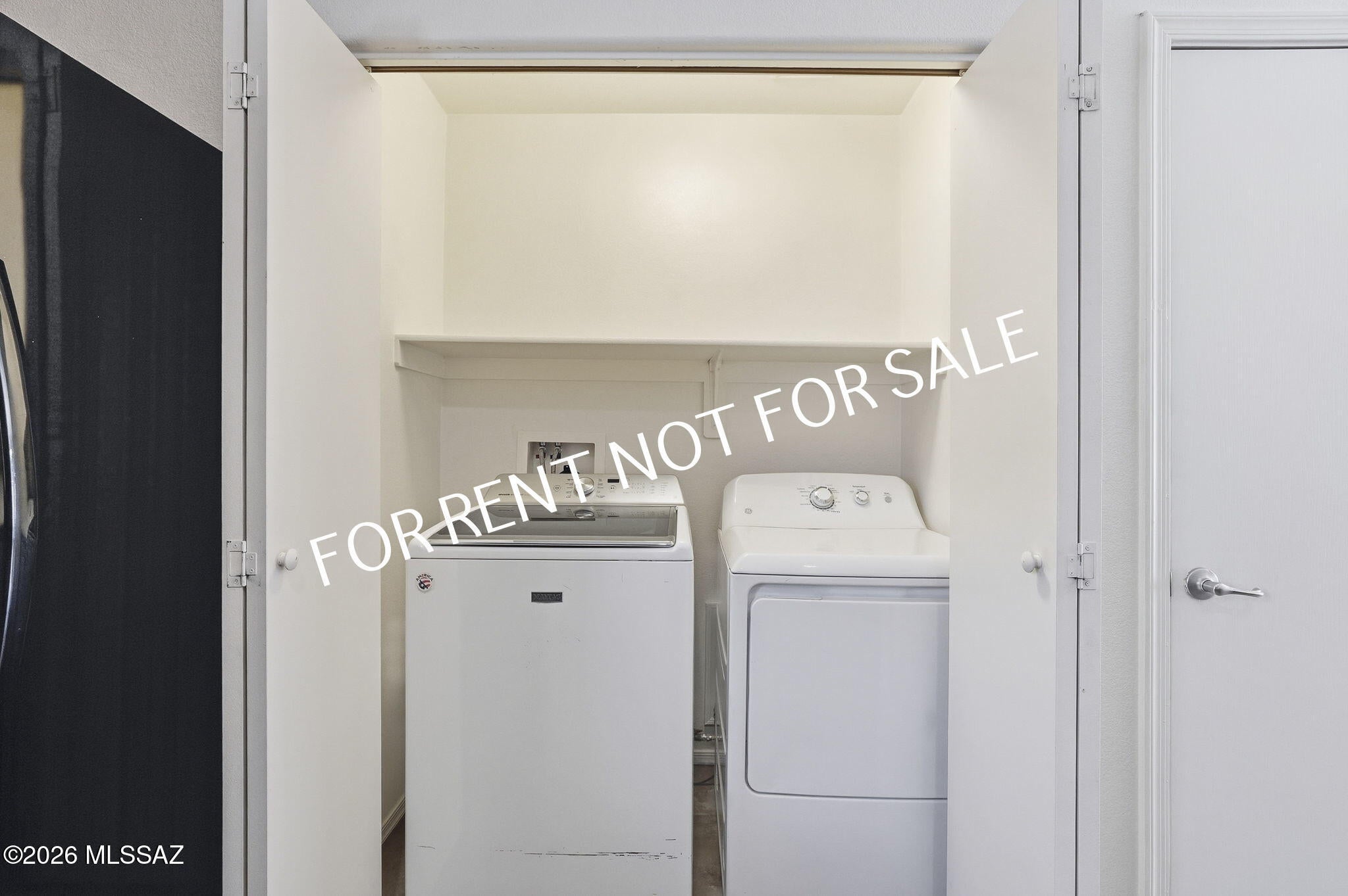 Desert Stone (1-260) - Residential Lease