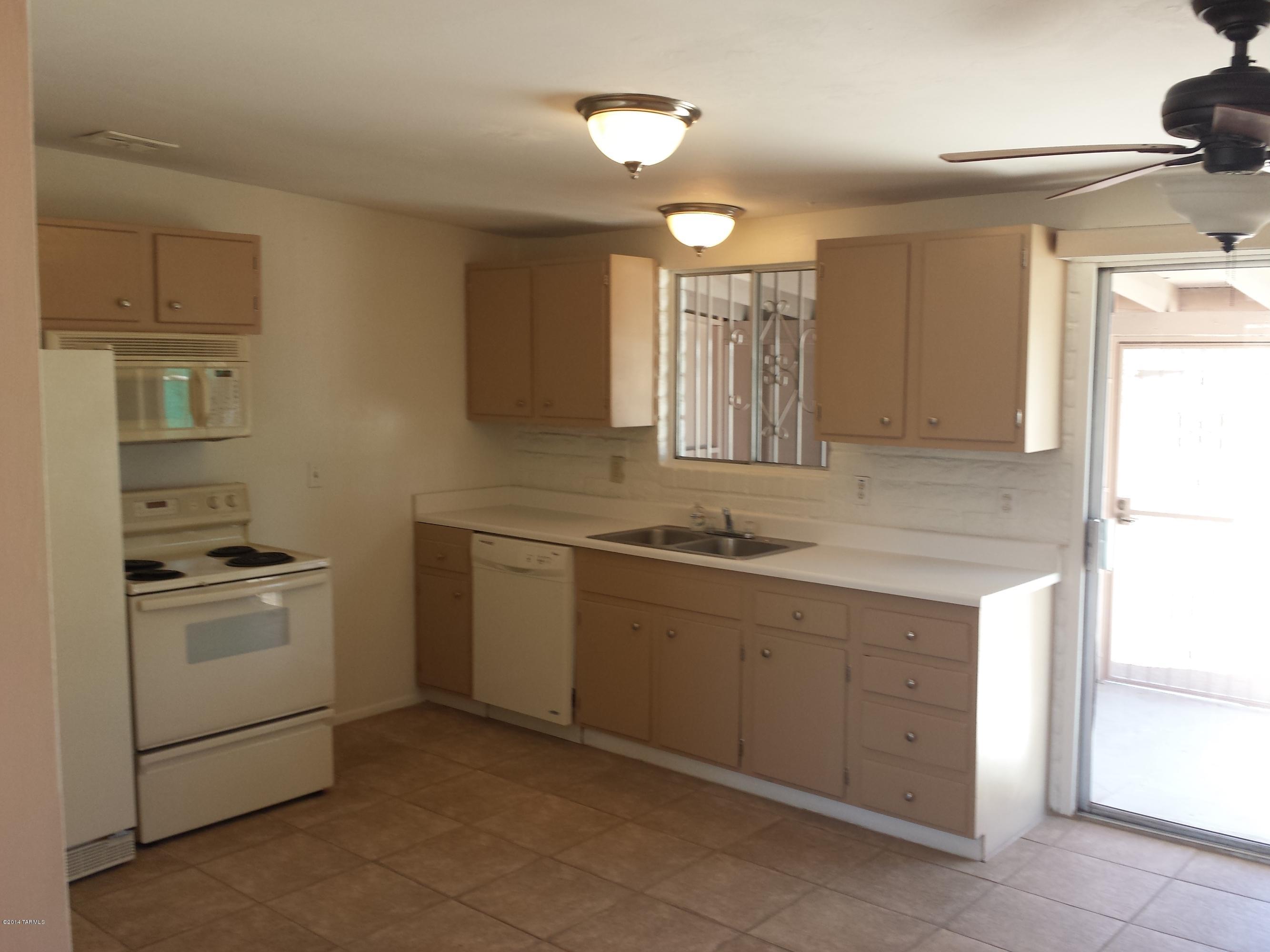 Carson Park (1-65) - Residential Lease