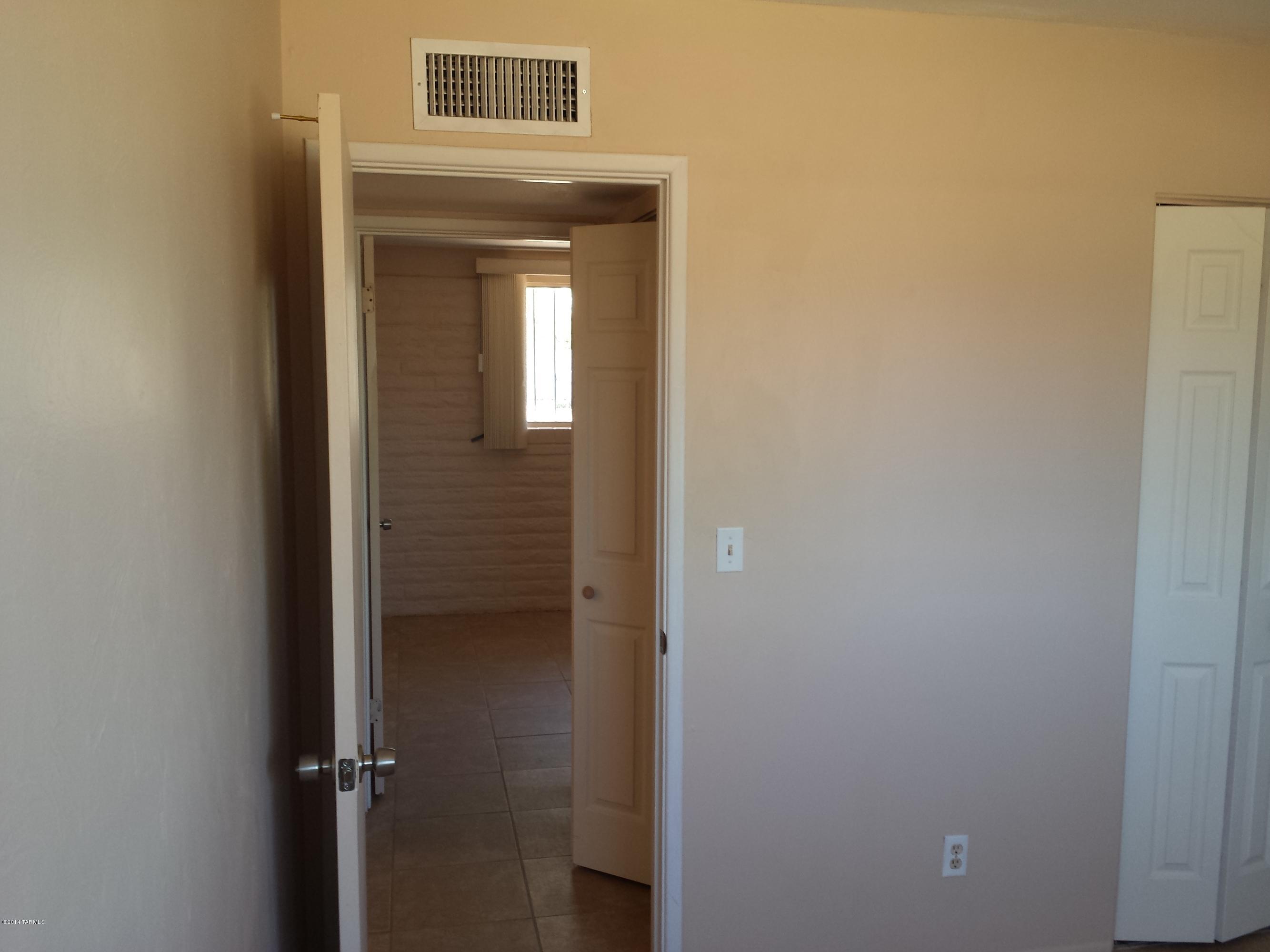 Carson Park (1-65) - Residential Lease