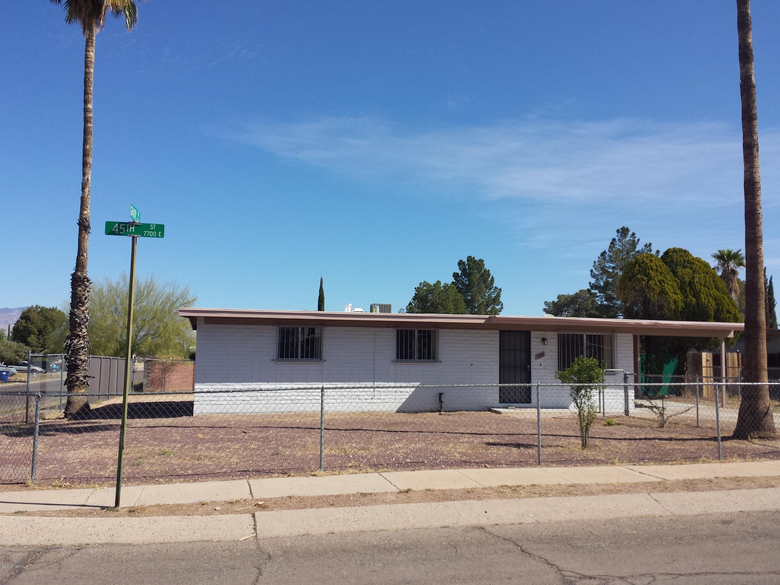 Nice, well cared for 3 bedroom, Fully Tiled, Central AC , freshly painted southeast side home on corner lot with enclosed covered back patio and shed in back yard. Front yard is also fenced with driveway gates! This is a really nice clean home!
Must qualify- Please read the rental qualification requirements posted on our website under the ''Tenants'' Tab.