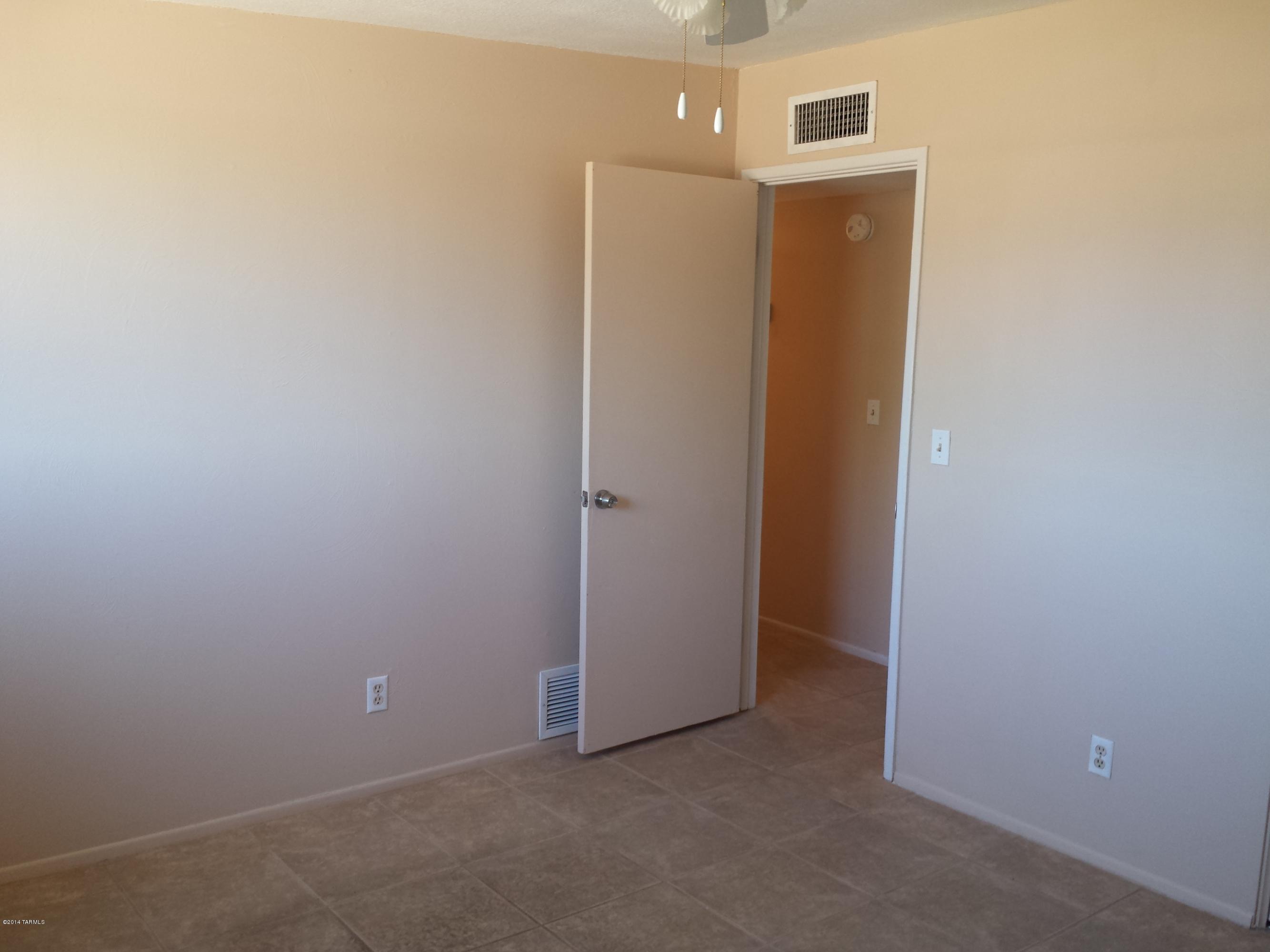 Carson Park (1-65) - Residential Lease