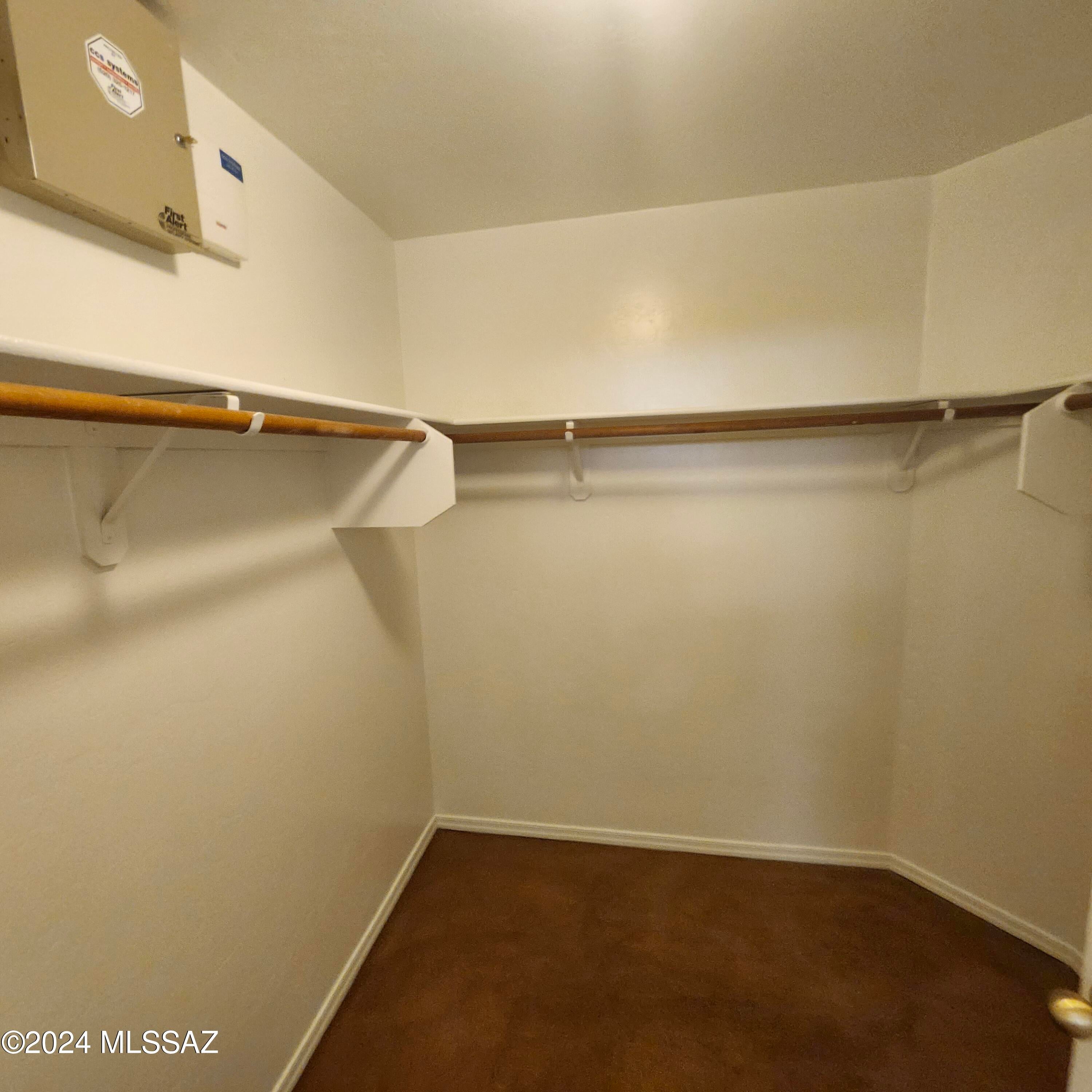 Barrio Centro (1-84) - Residential Lease