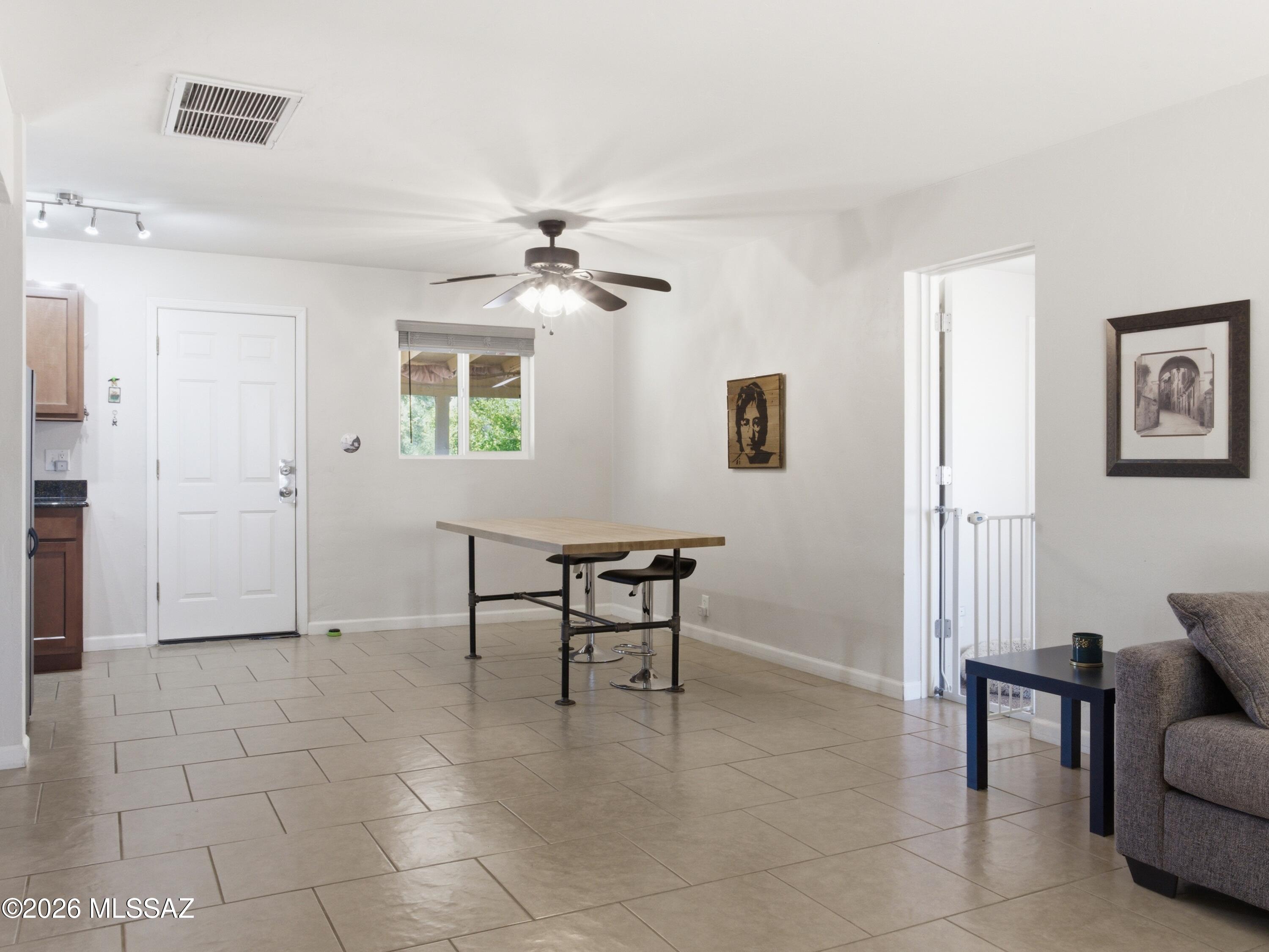 Del Monte Village - Residential