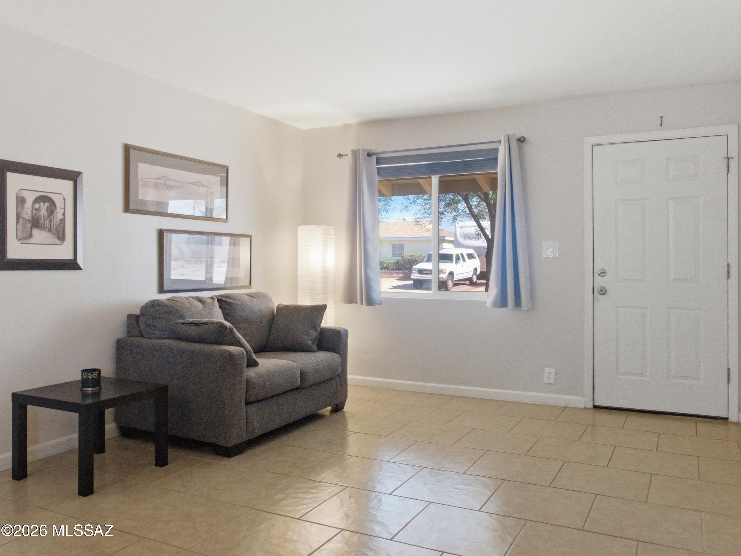 Del Monte Village - Residential