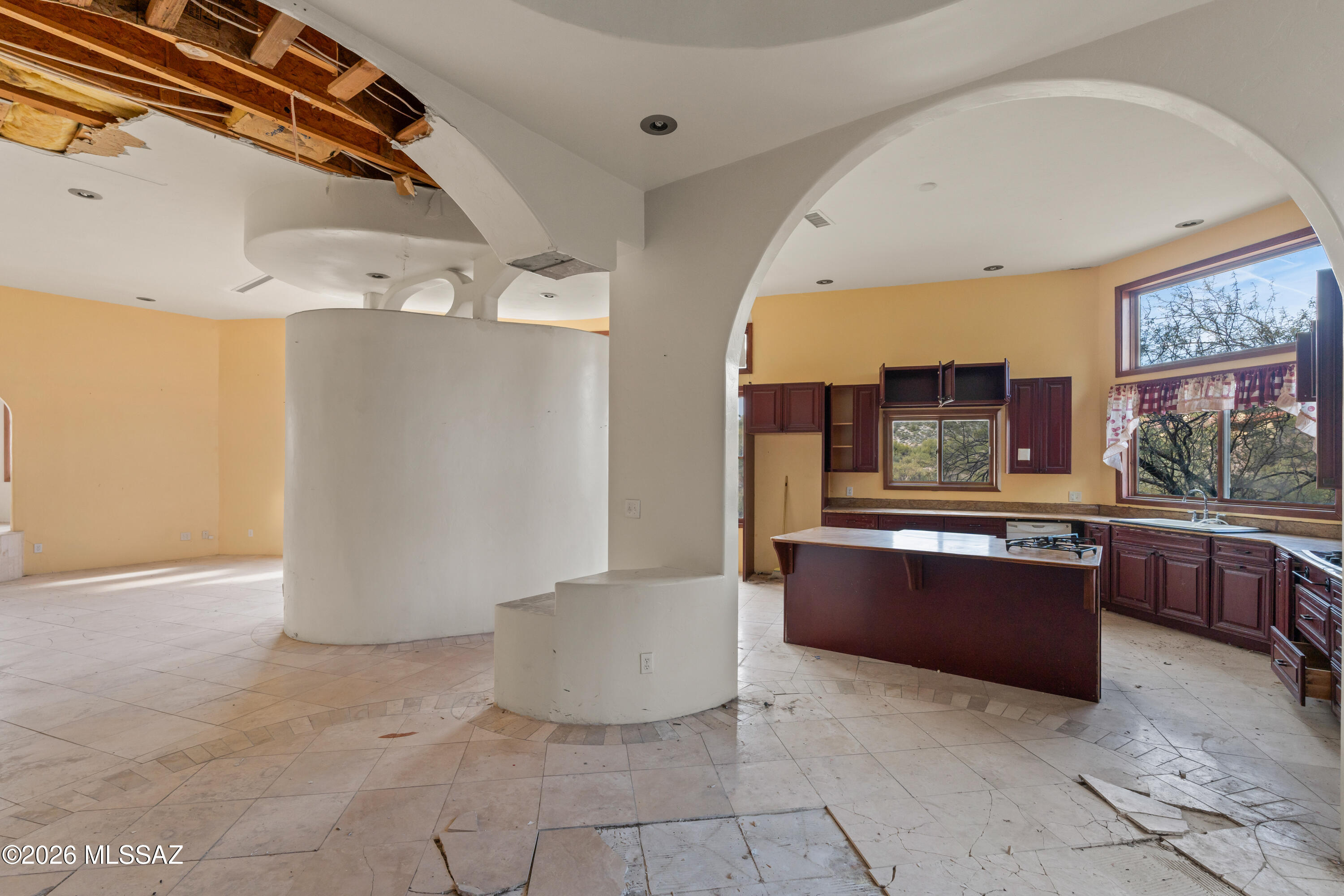 Las Alturas (1-167) - Residential
