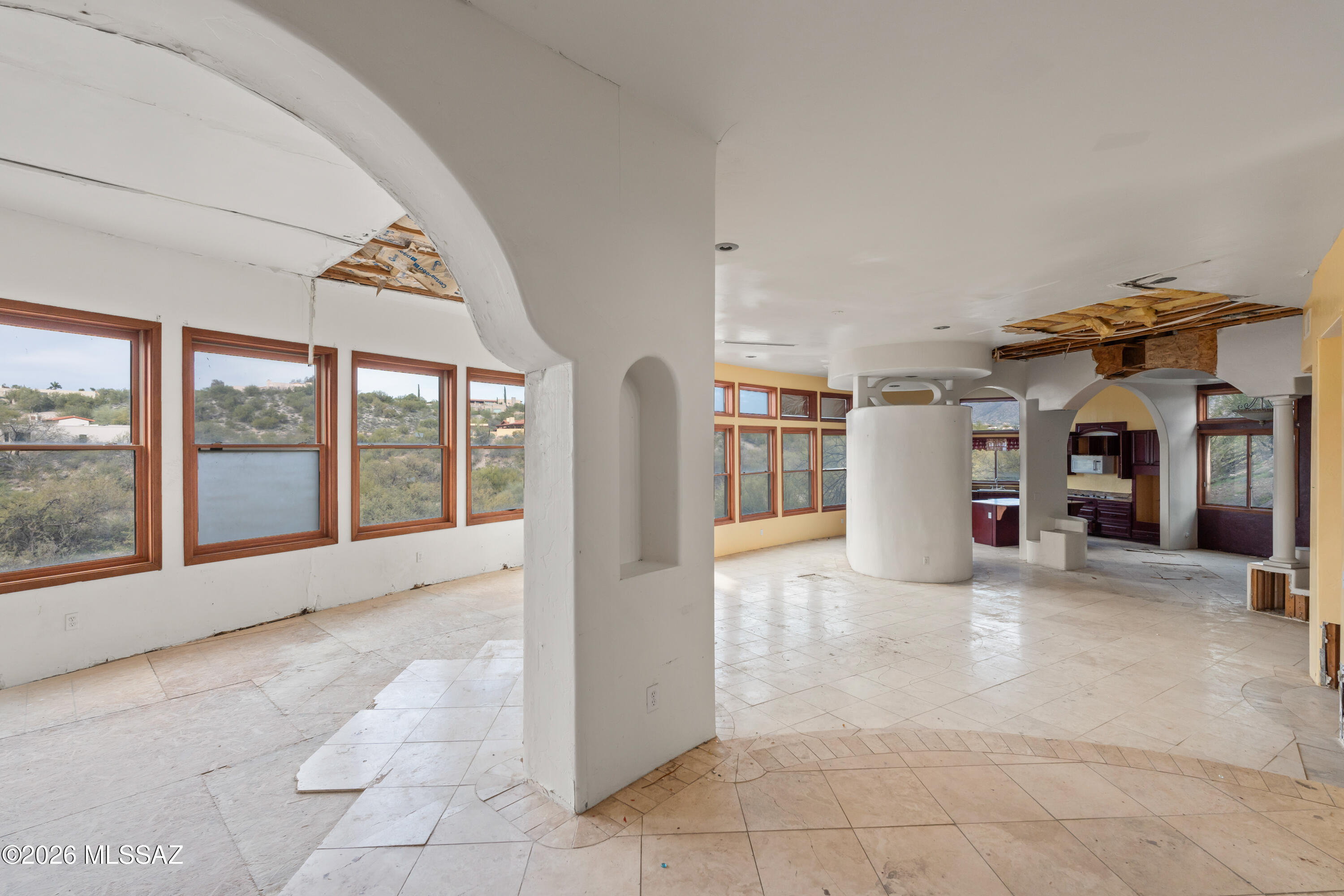 Las Alturas (1-167) - Residential