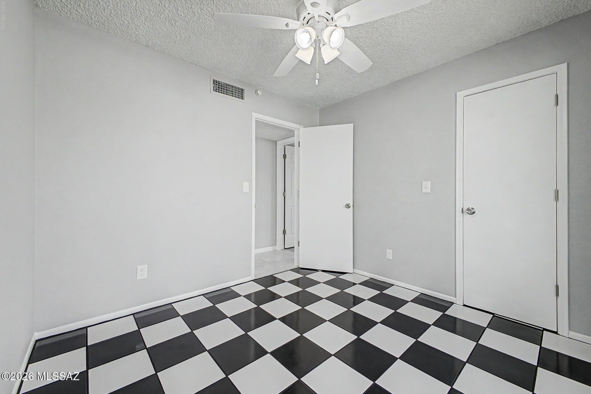 Mission Ridge (1-305) - Residential