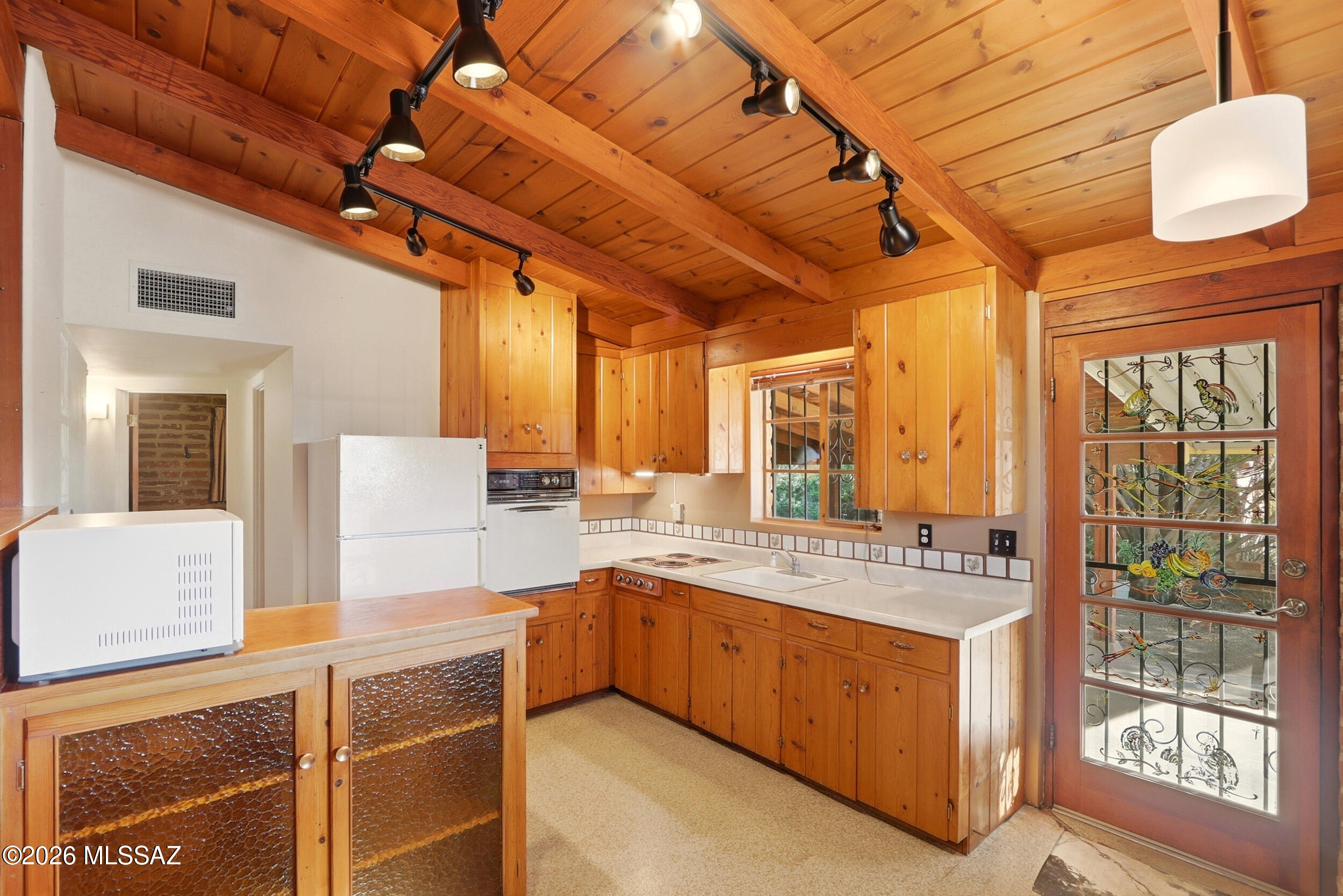 Campbell Ave. Acres - Residential