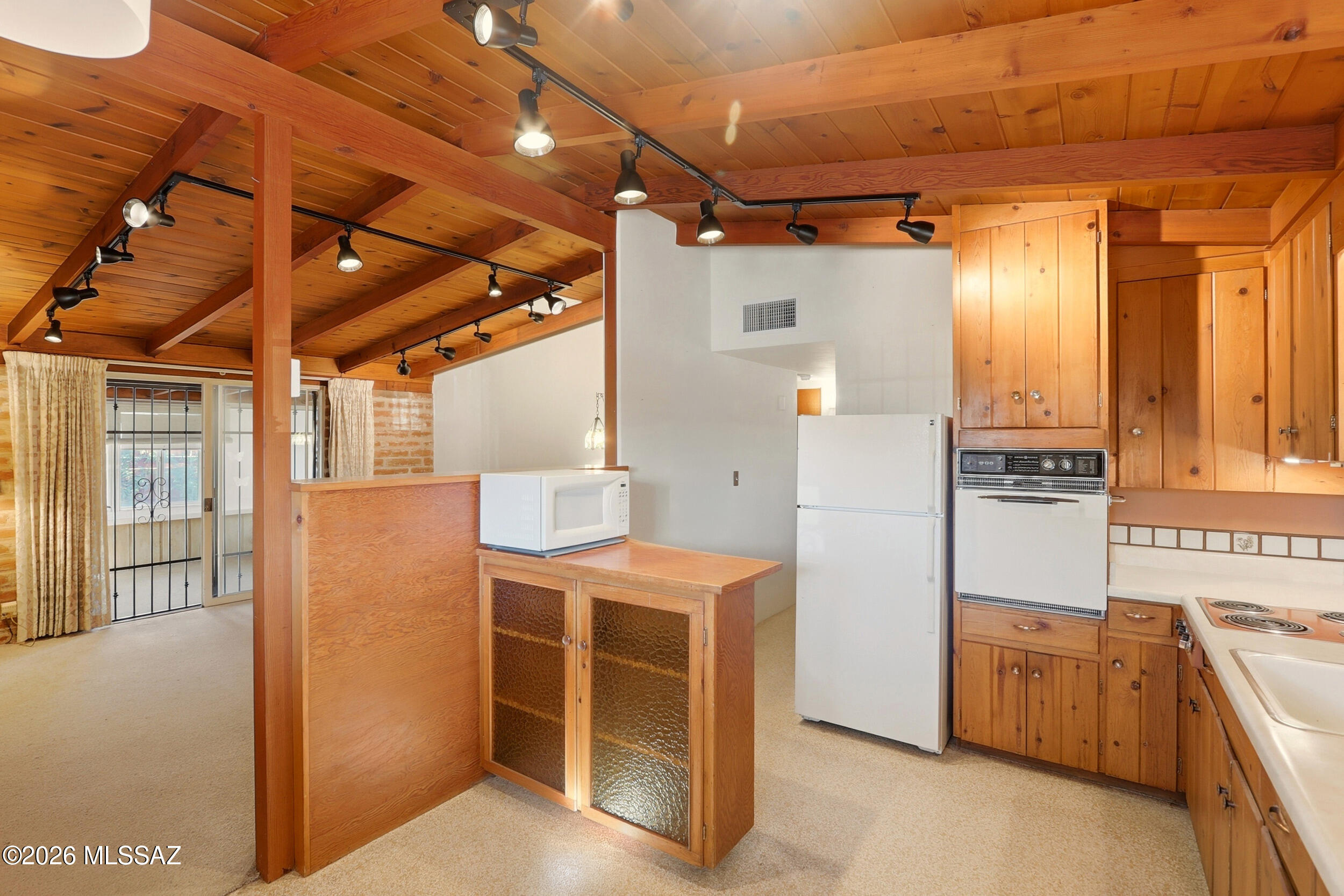 Campbell Ave. Acres - Residential
