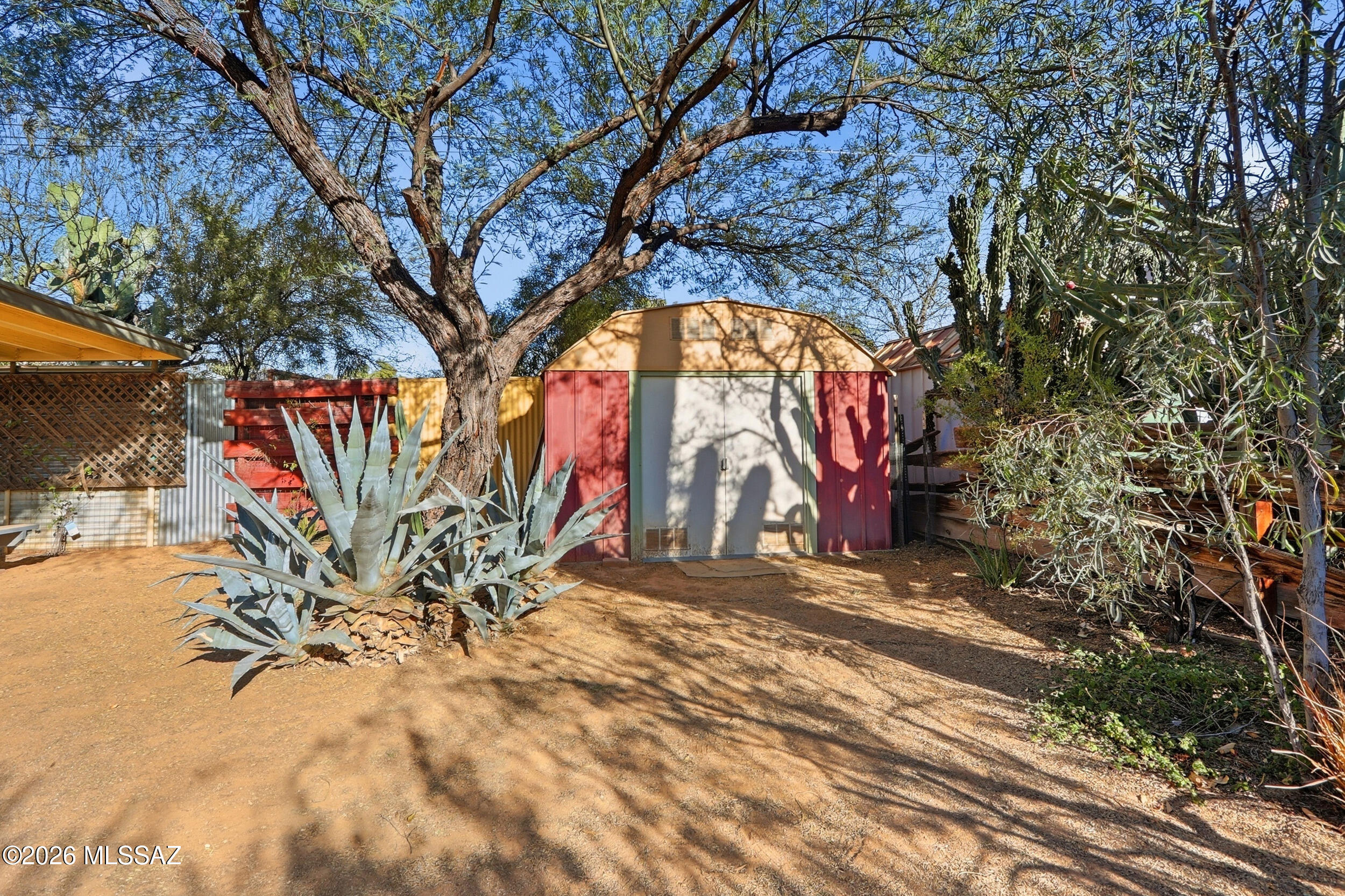 Campbell Ave. Acres - Residential
