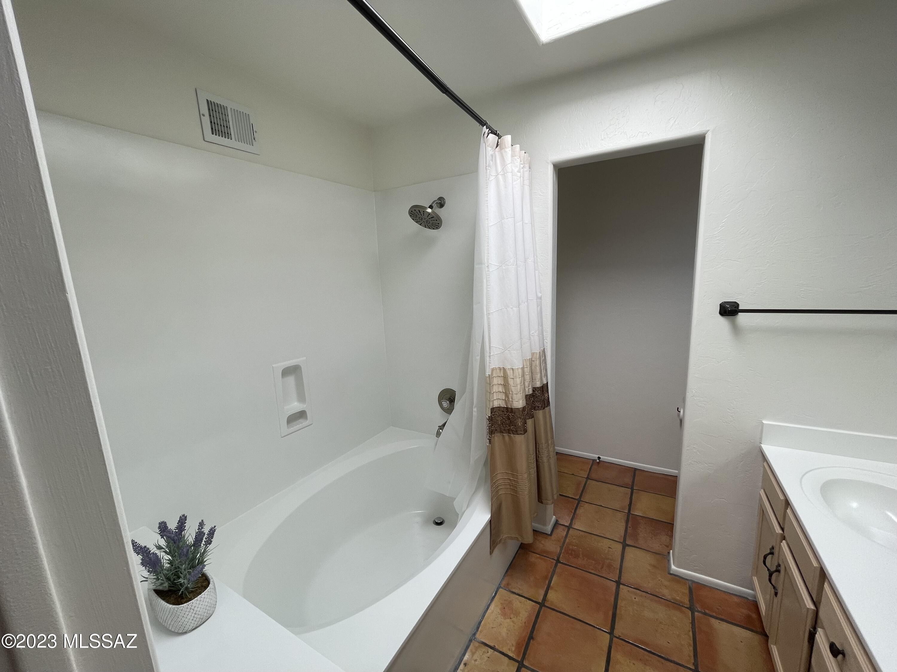 Copper Creek II, Blocks B, E & F (1-184) - Residential Lease