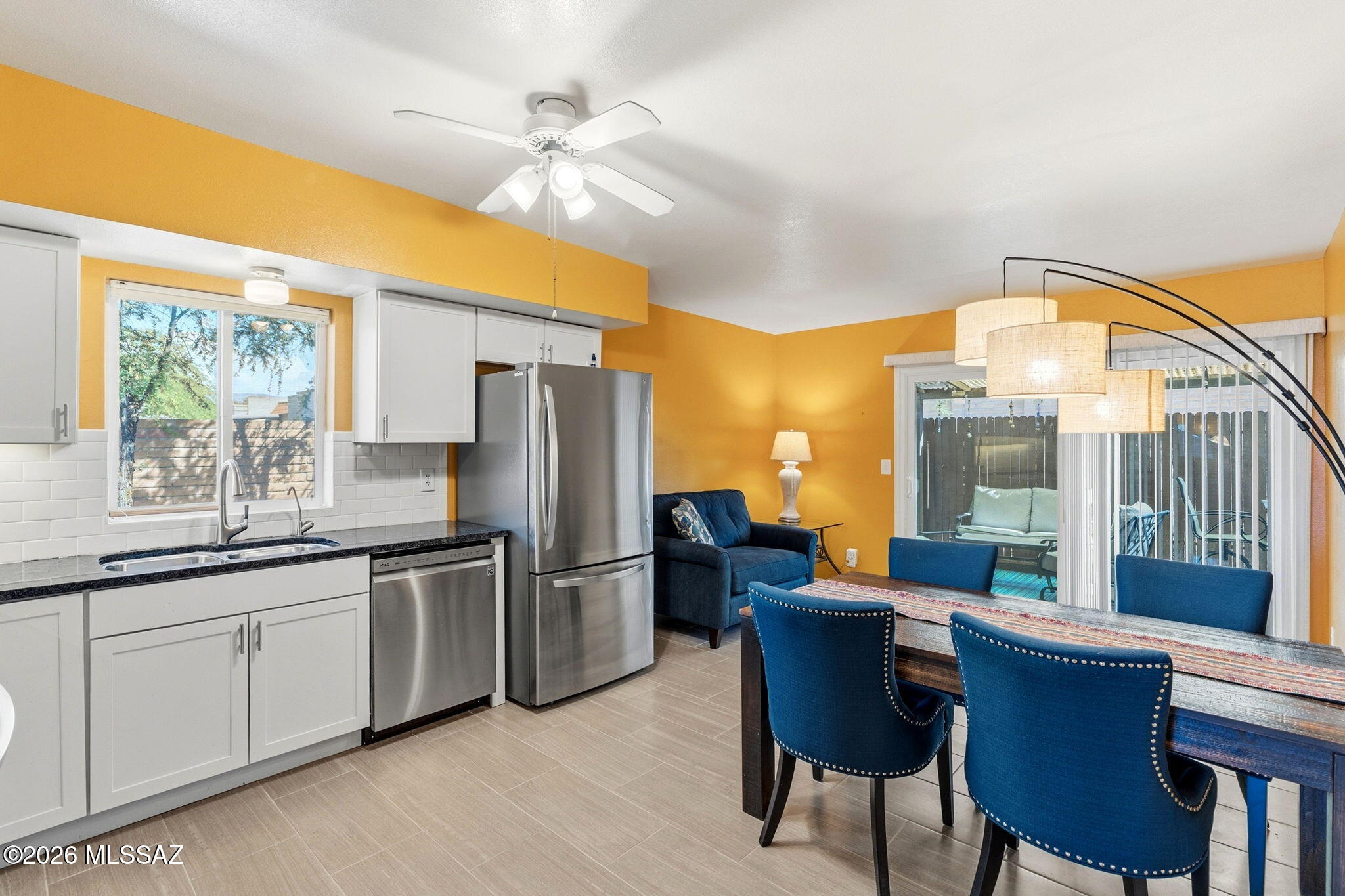 Pantano Park Townhouses - Residential