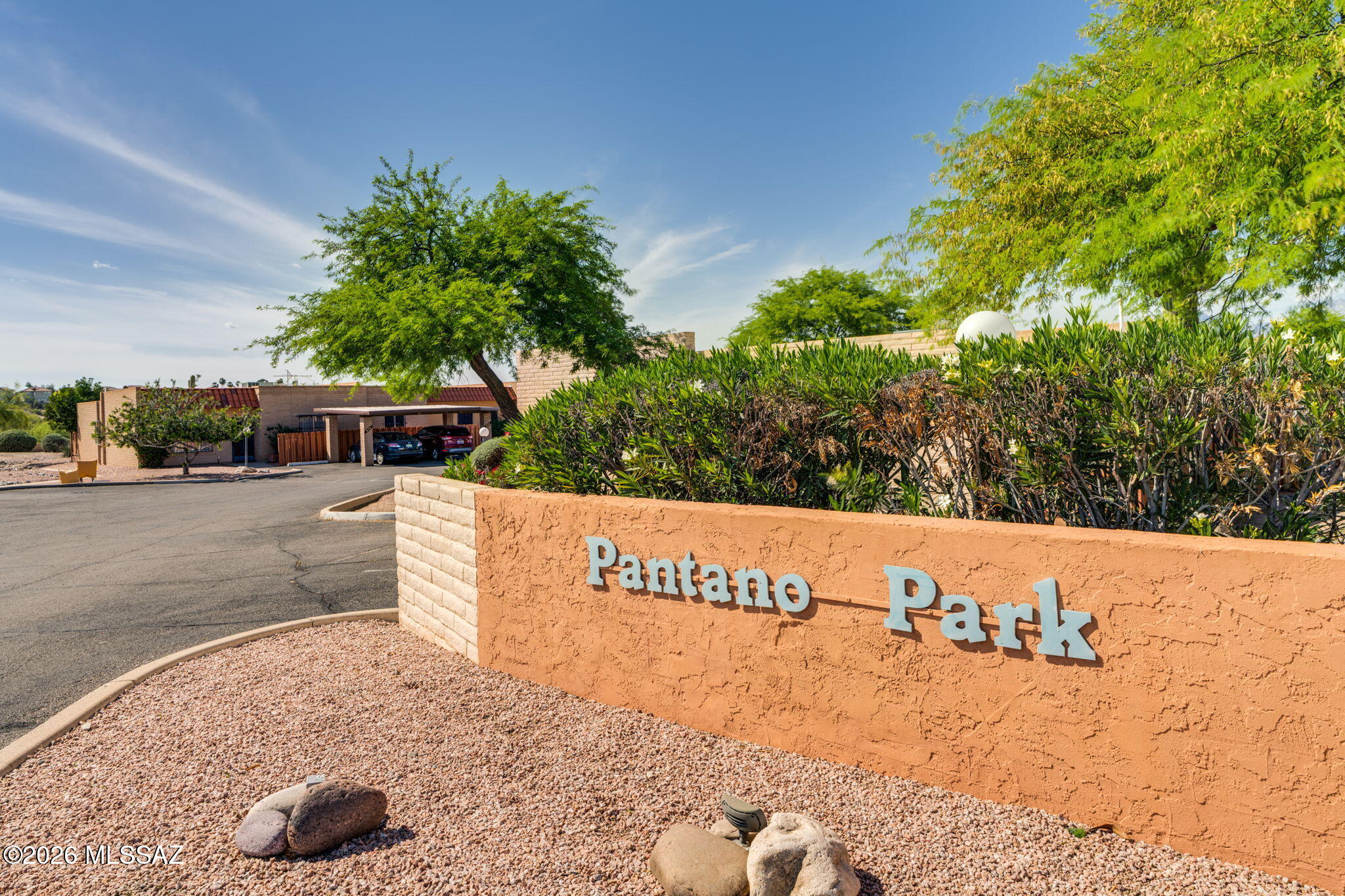 Pantano Park Townhouses - Residential