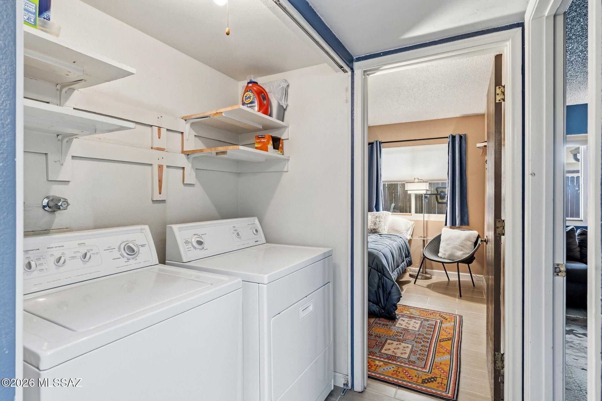 Pantano Park Townhouses - Residential