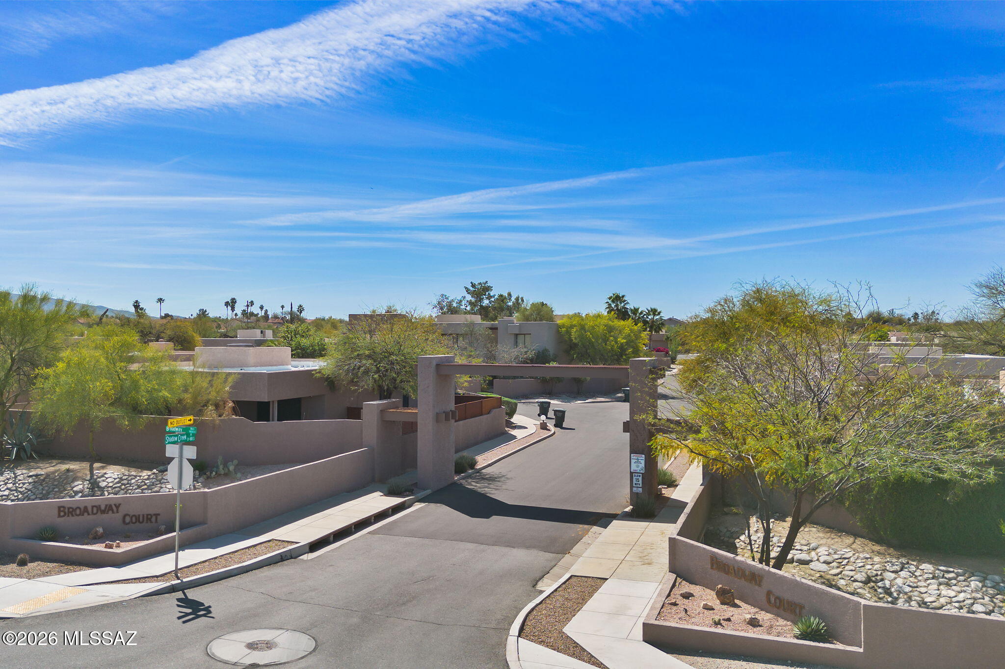 Broadway Court (1-29) - Residential