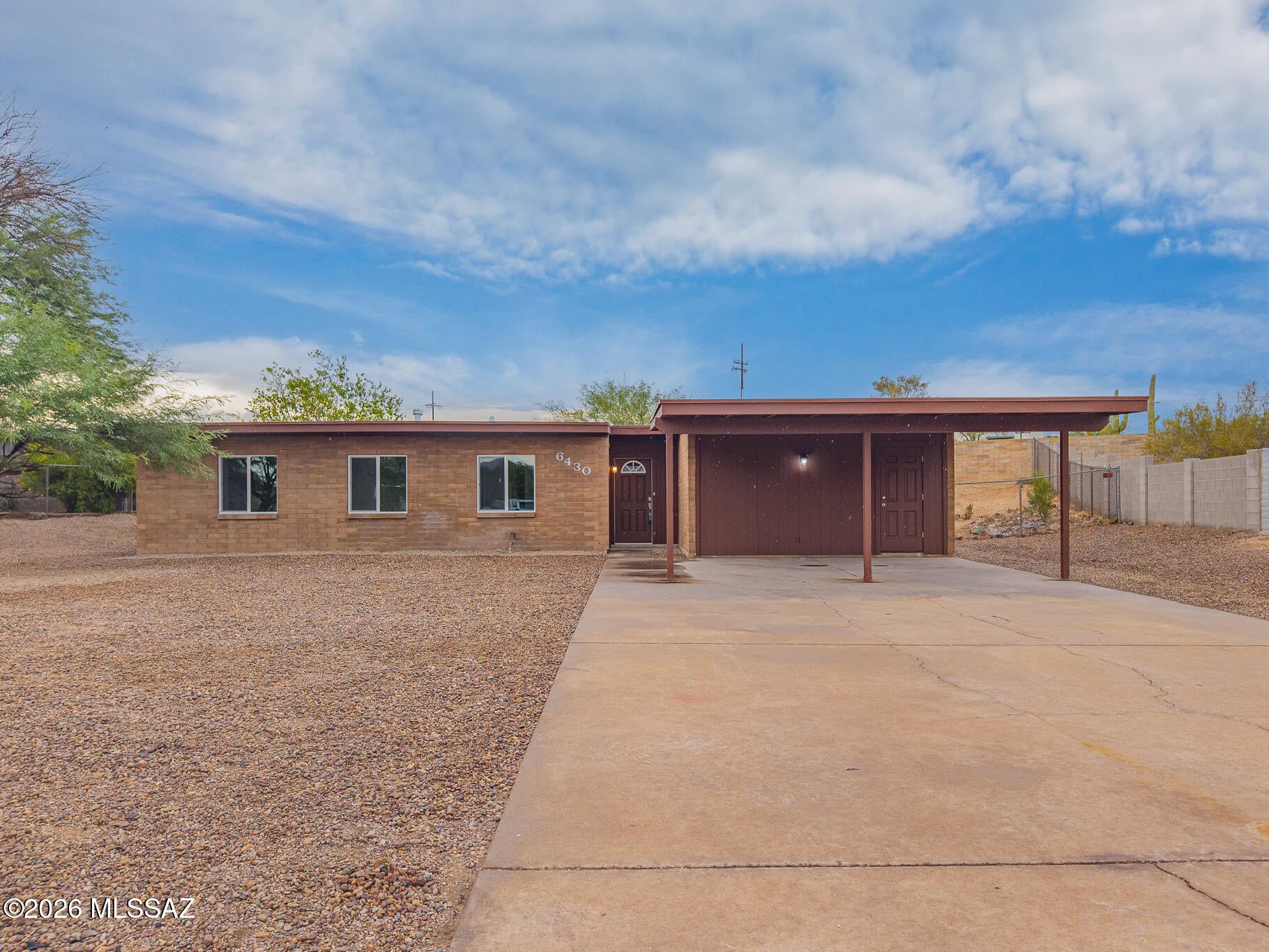 Seller to accept or counter offers between $339,900 - $354,900. Welcome to this beautifully remodeled Northside gem! This inviting 3-bedroom, 2-bath home blends modern style with comfortable everyday living. Step inside to discover fresh, contemporary finishes, an updated interior, and a bright, welcoming atmosphere that feels move-in ready from the moment you arrive. The thoughtfully renovated kitchen offers a stylish space to cook and gather, while the updated bathrooms add a polished touch throughout. Spacious bedrooms provide room to relax, work, or accommodate guests. Ideally located on Tucson's desirable Northside, this home puts you close to shopping, dining, schools, parks, and everyday conveniences.