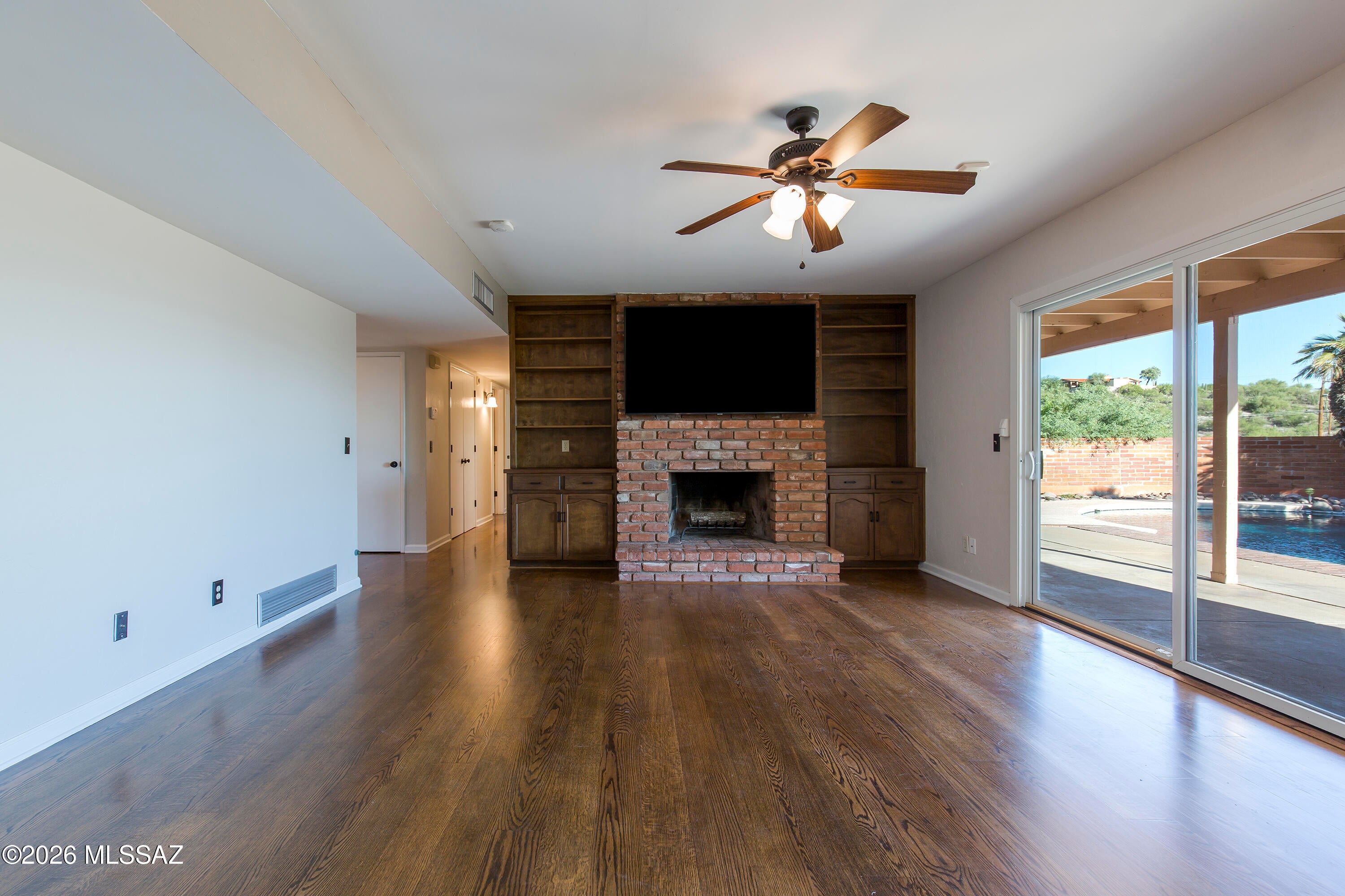 Skyline Bel Air Estates (299-333 & 347-357) - Residential