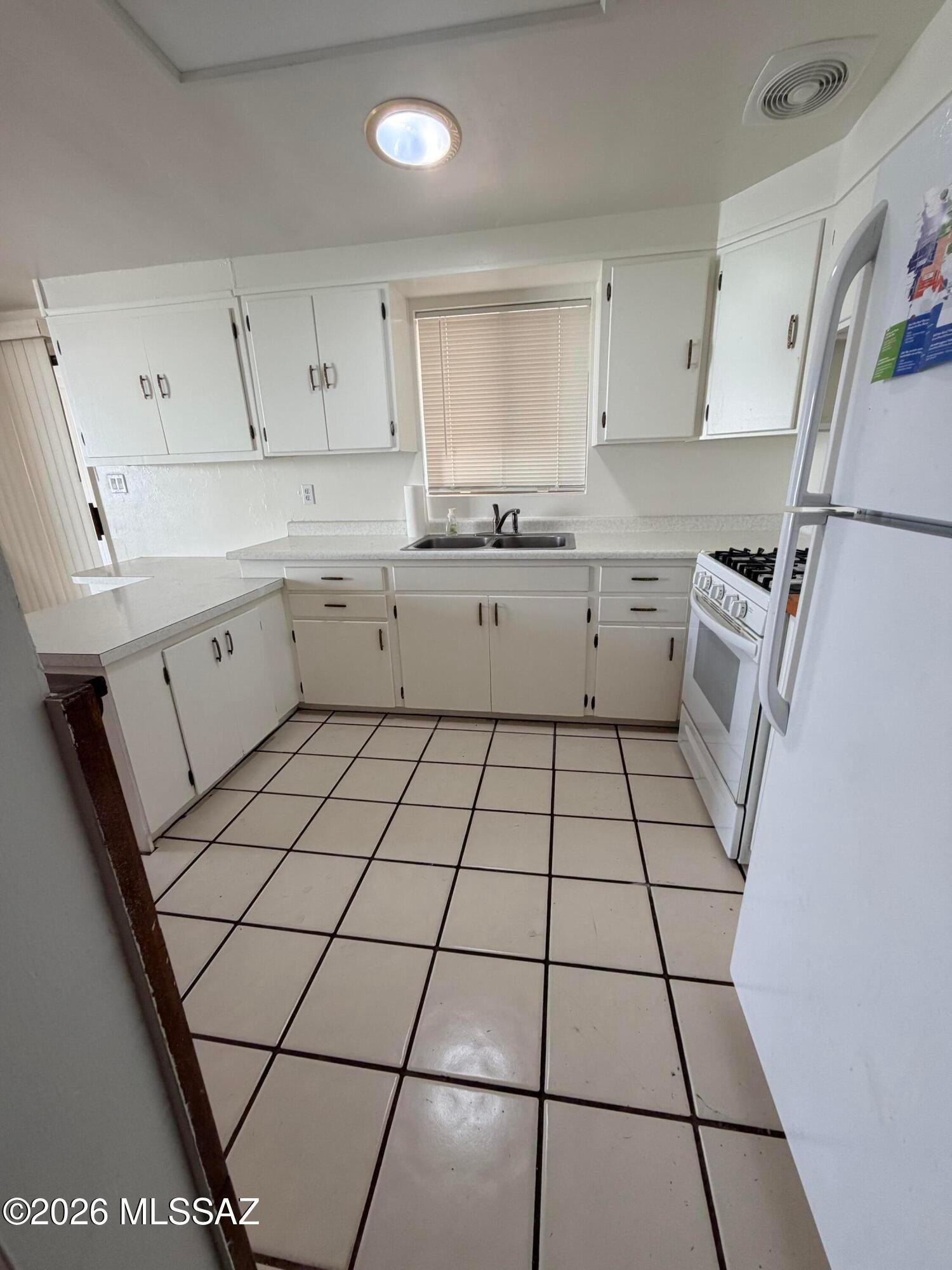 Terra Del Sol - Residential Lease