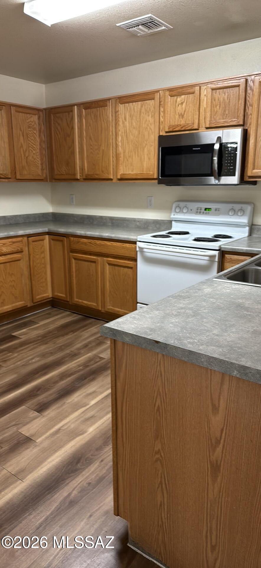 La Cholla - Residential Lease