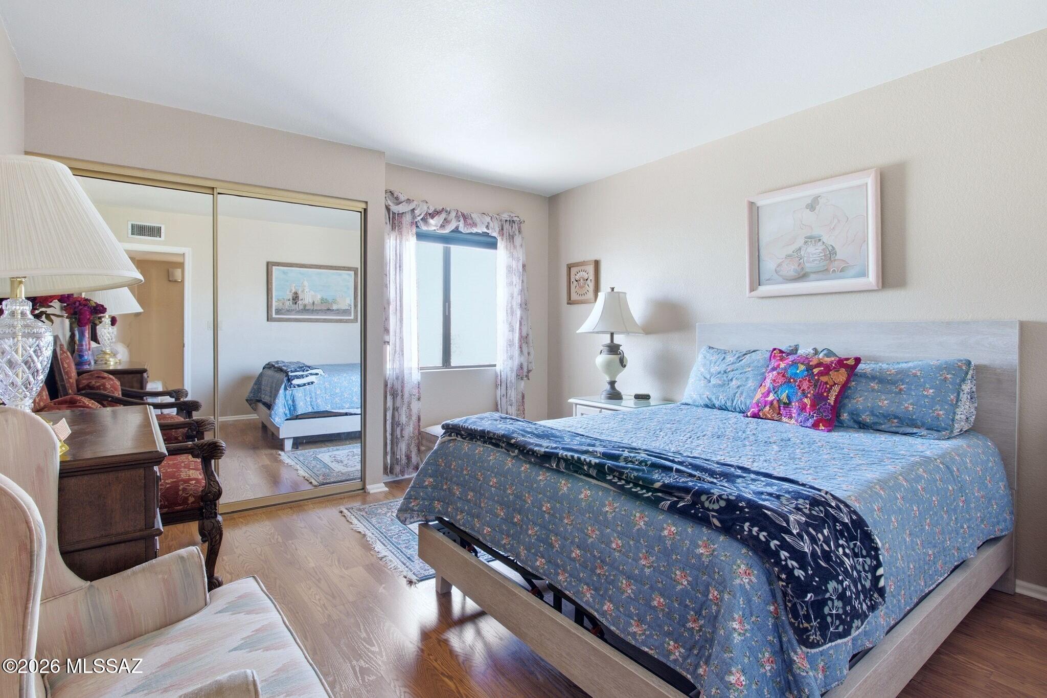 El Dorado Townhomes - Residential
