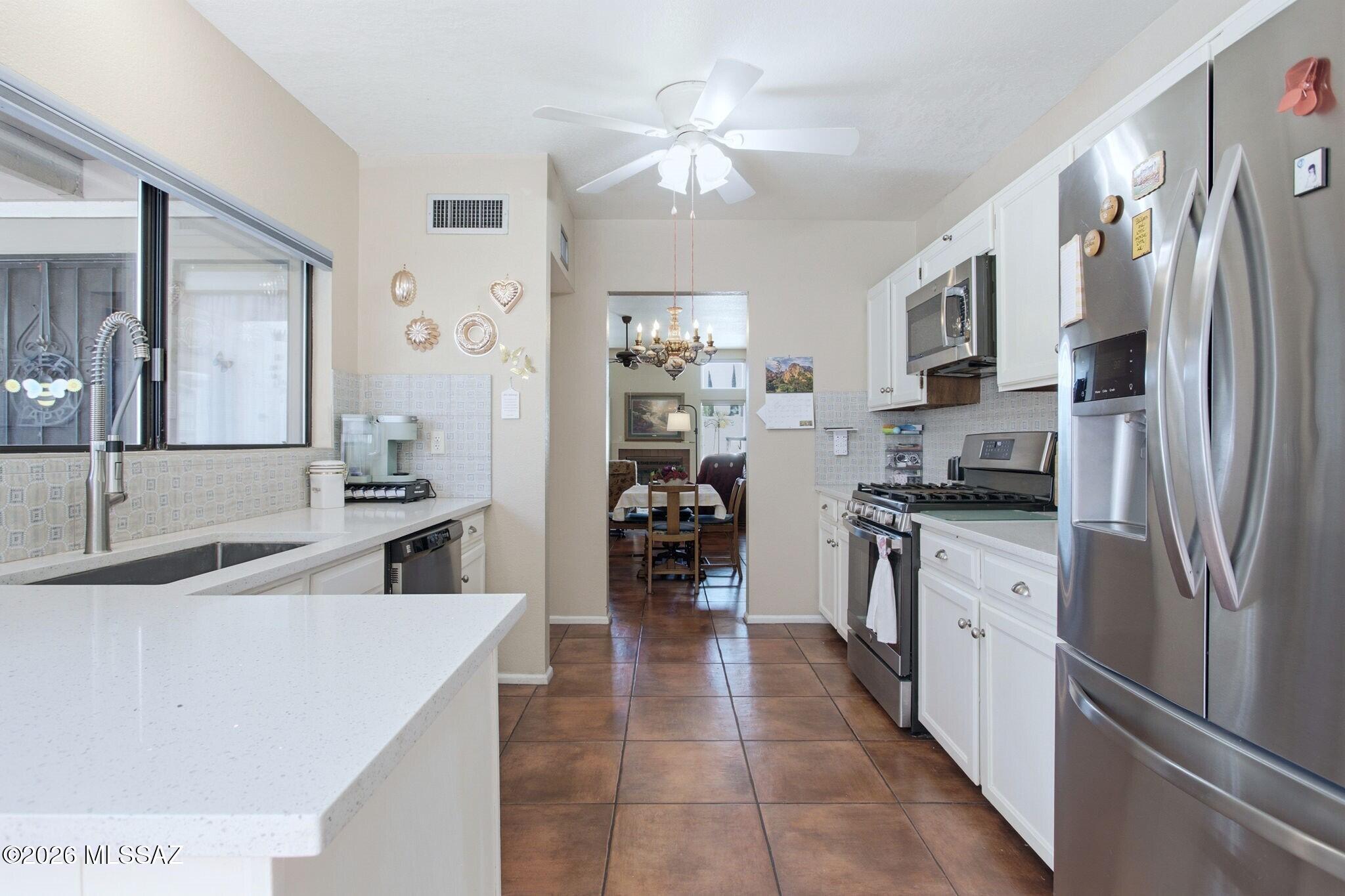 El Dorado Townhomes - Residential