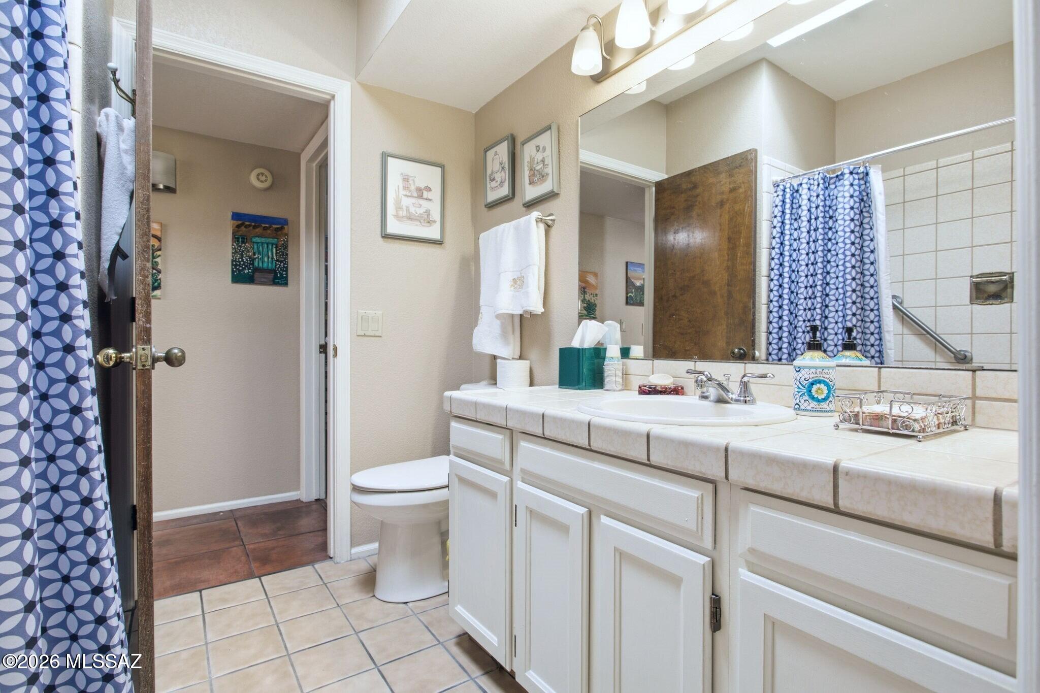 El Dorado Townhomes - Residential