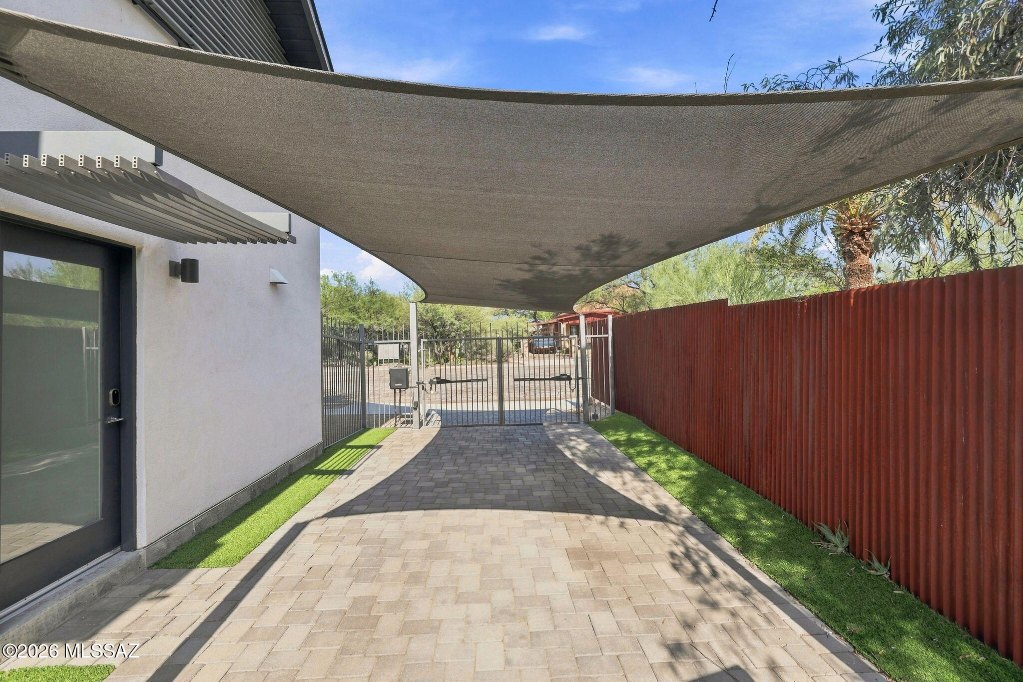 18th Street Bungalows - Residential