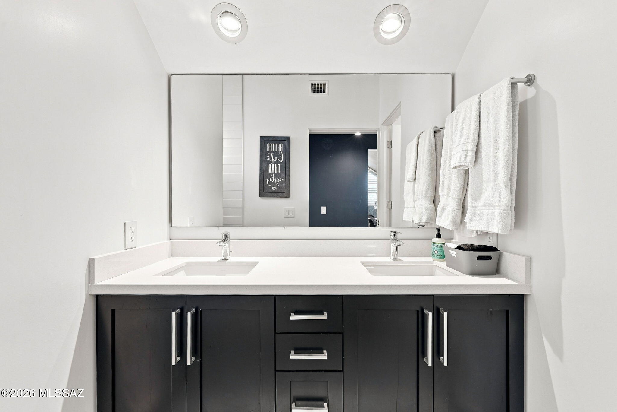 18th Street Bungalows - Residential