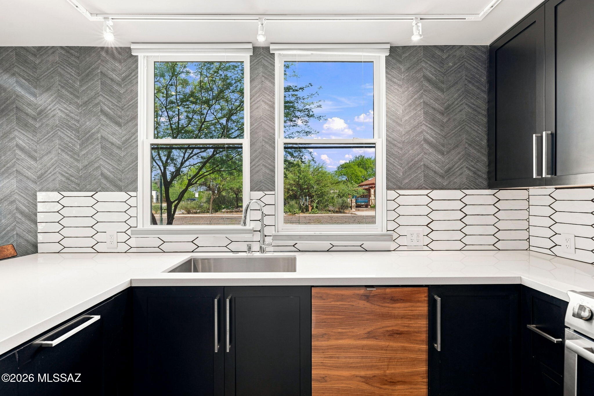 18th Street Bungalows - Residential