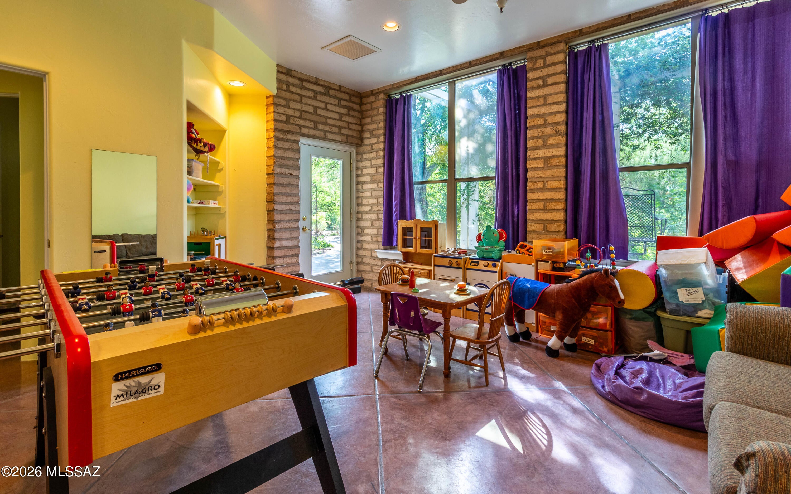 Milagro (1-28) - Residential