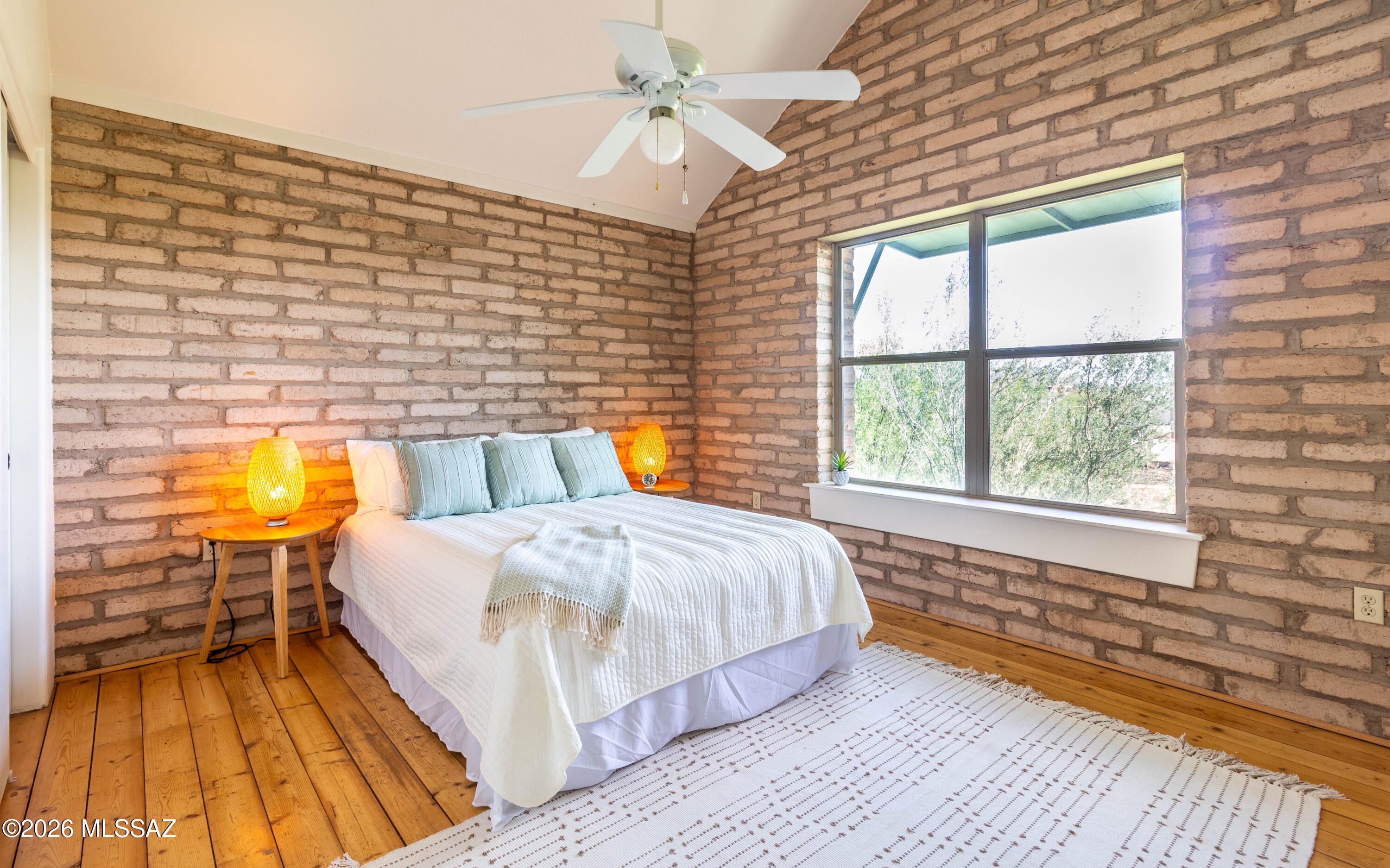 Milagro (1-28) - Residential