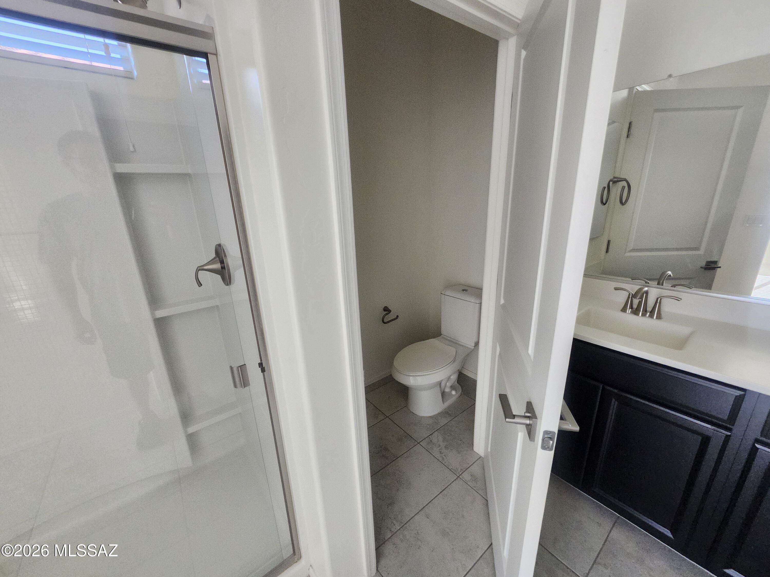 La Estancia De Tucson (411-664) - Residential Lease