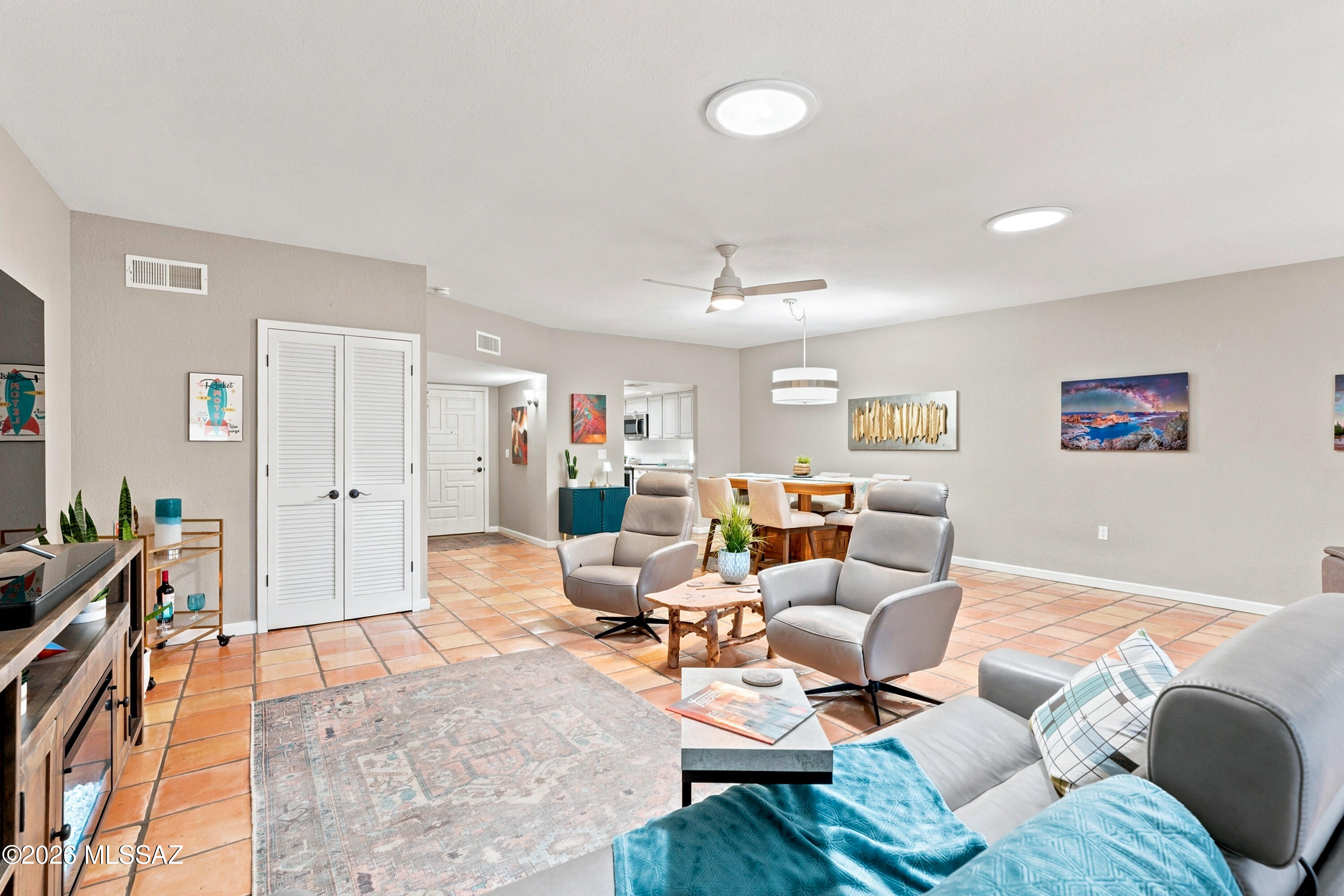 La Cholla Hills(314-353) - Residential